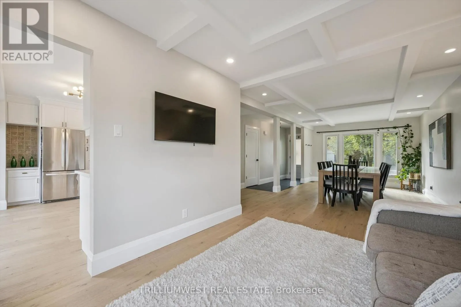 99 DEERWOOD CRESCENT