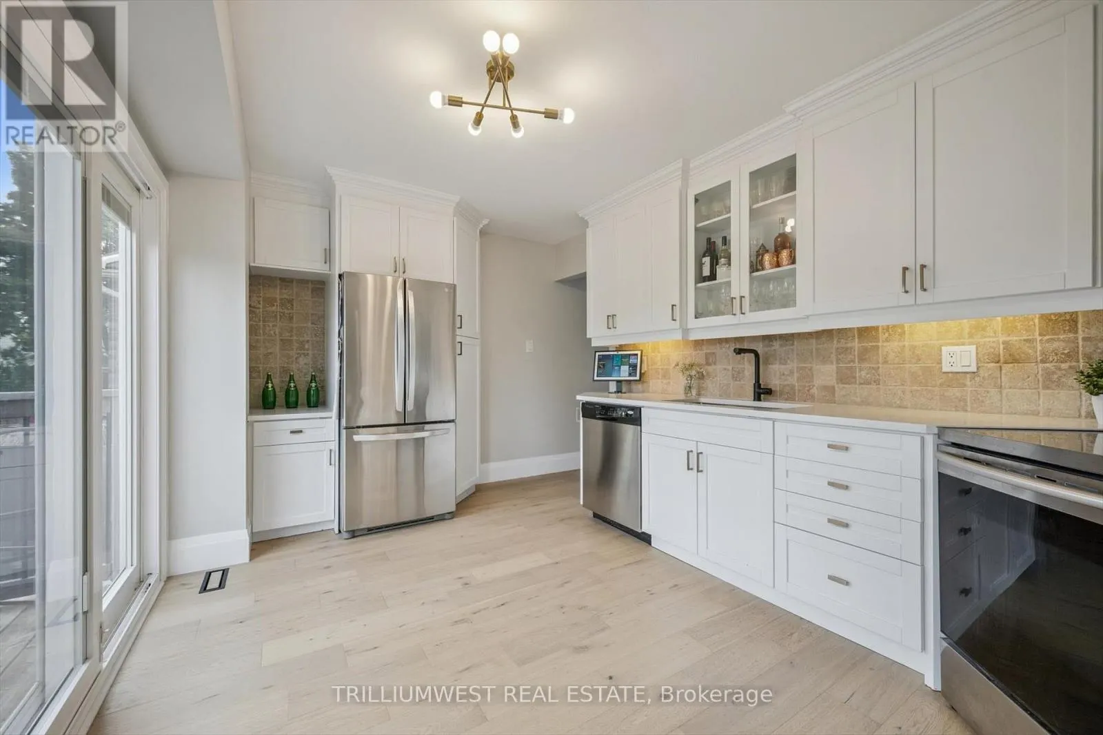 99 DEERWOOD CRESCENT