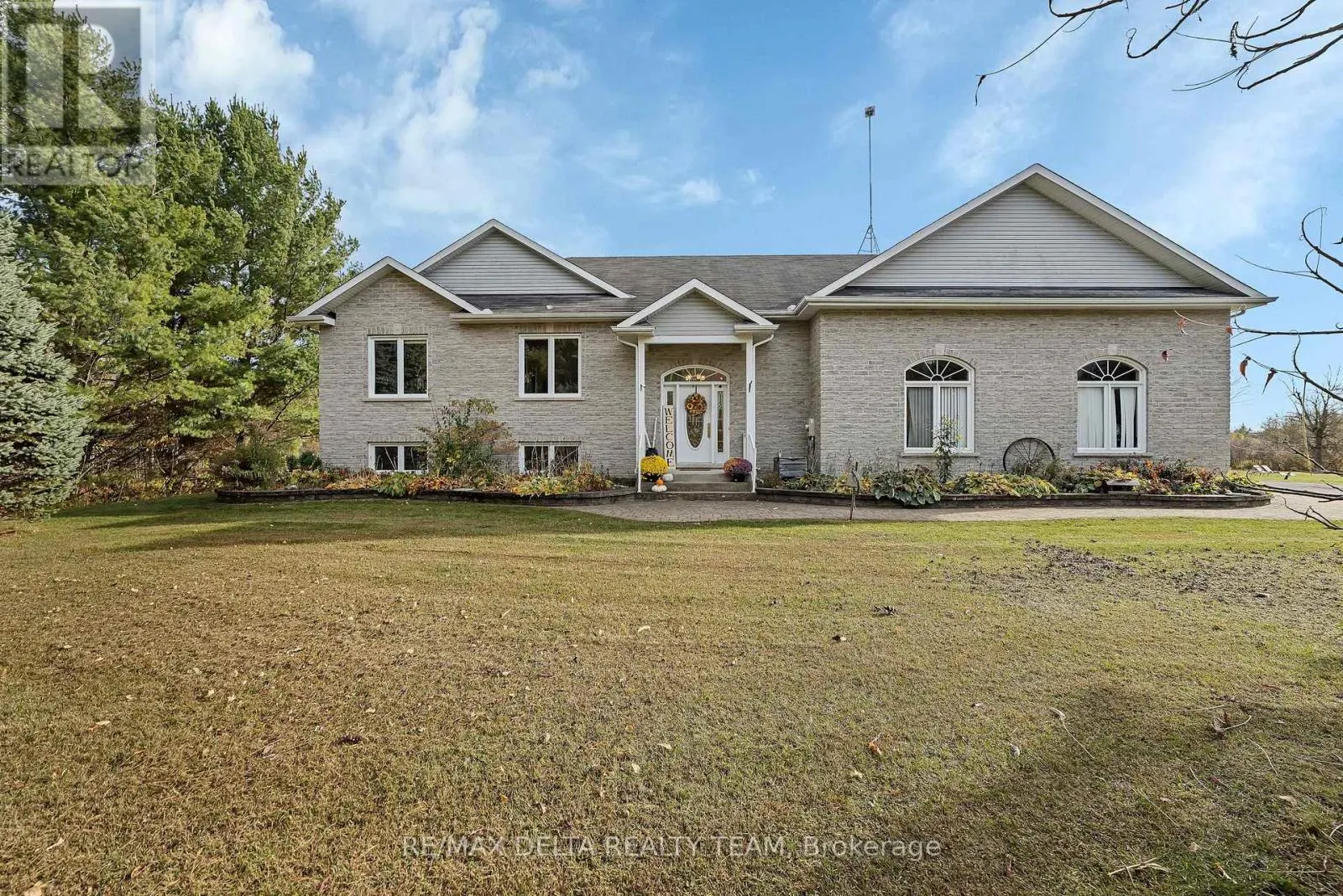 3782 ETIENNE ROAD