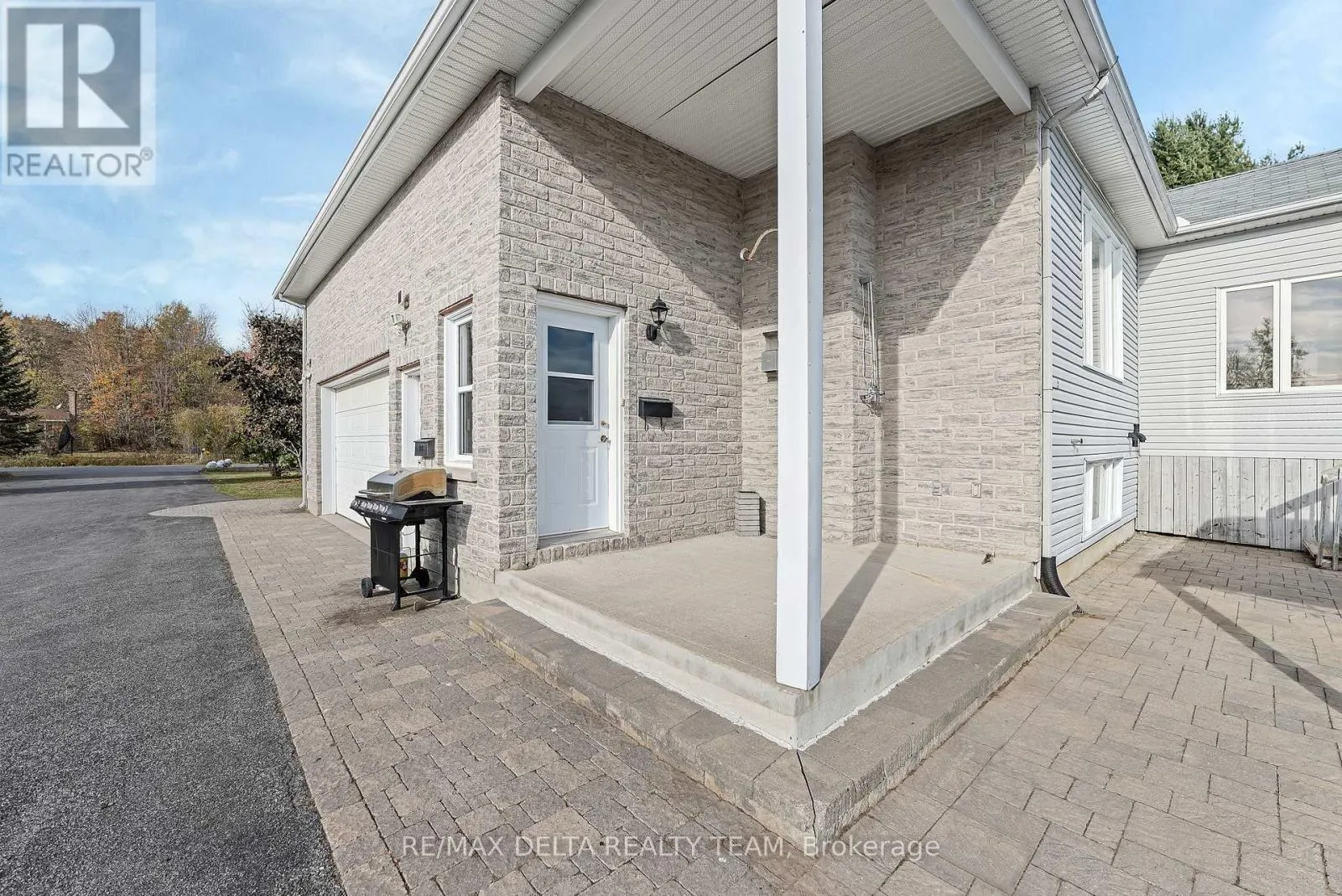 3782 ETIENNE ROAD