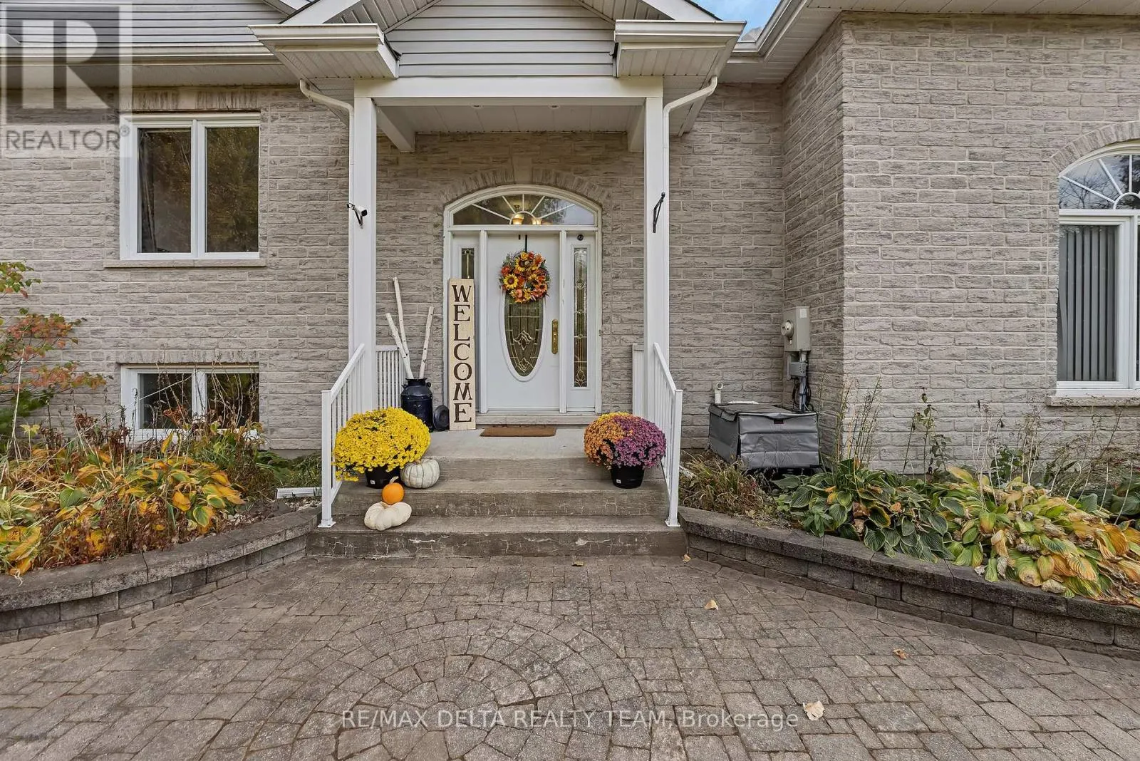 3782 ETIENNE ROAD