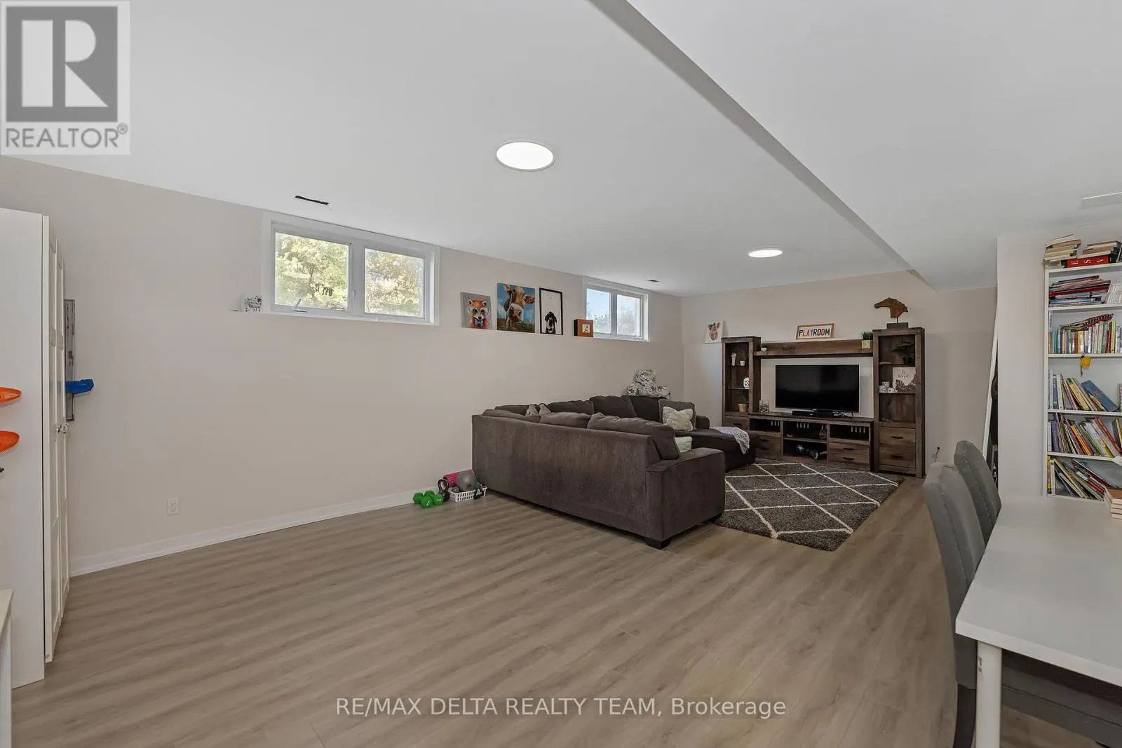 3782 ETIENNE ROAD