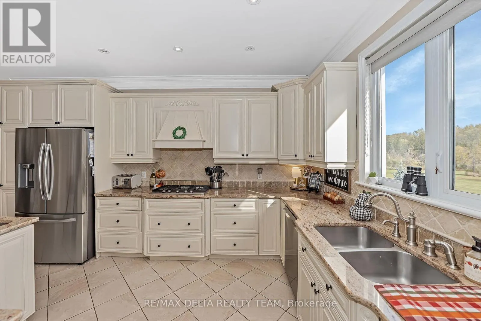3782 ETIENNE ROAD