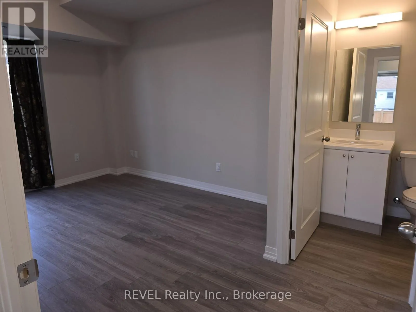 140 - 50 HERRICK AVENUE, #140