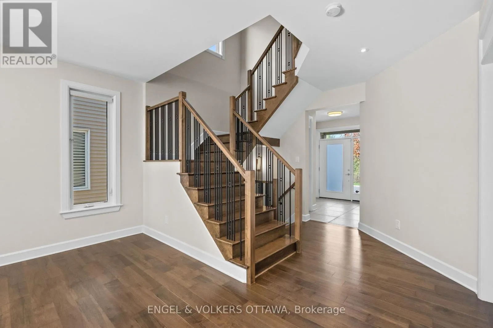 122 HELEN RAPP WAY