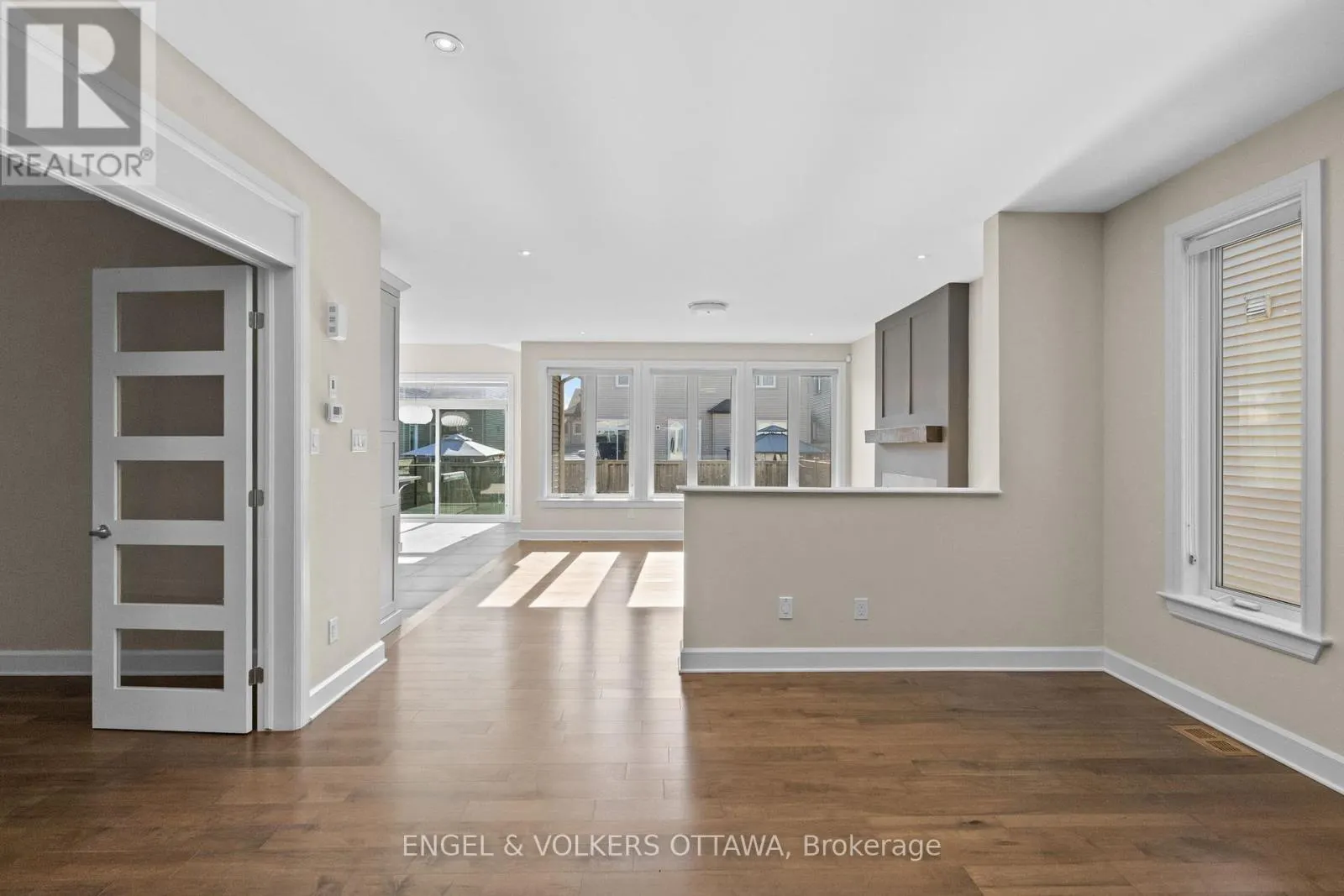 122 HELEN RAPP WAY