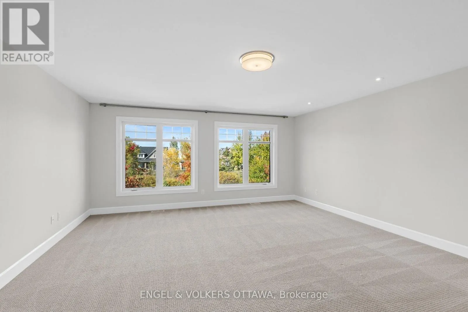 122 HELEN RAPP WAY