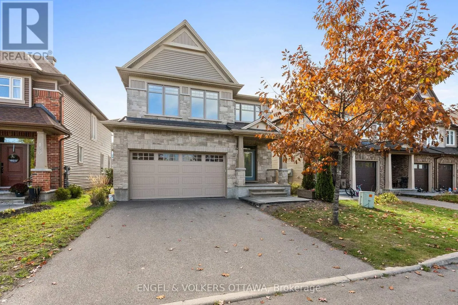 122 HELEN RAPP WAY