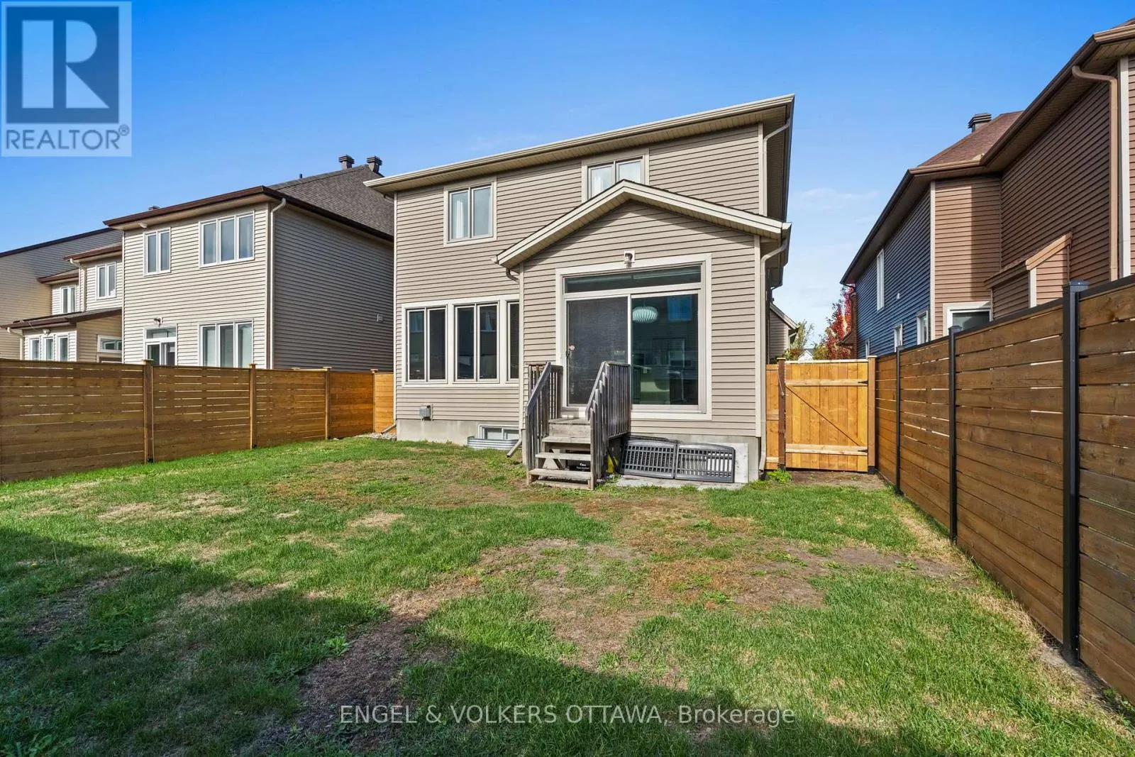 122 HELEN RAPP WAY