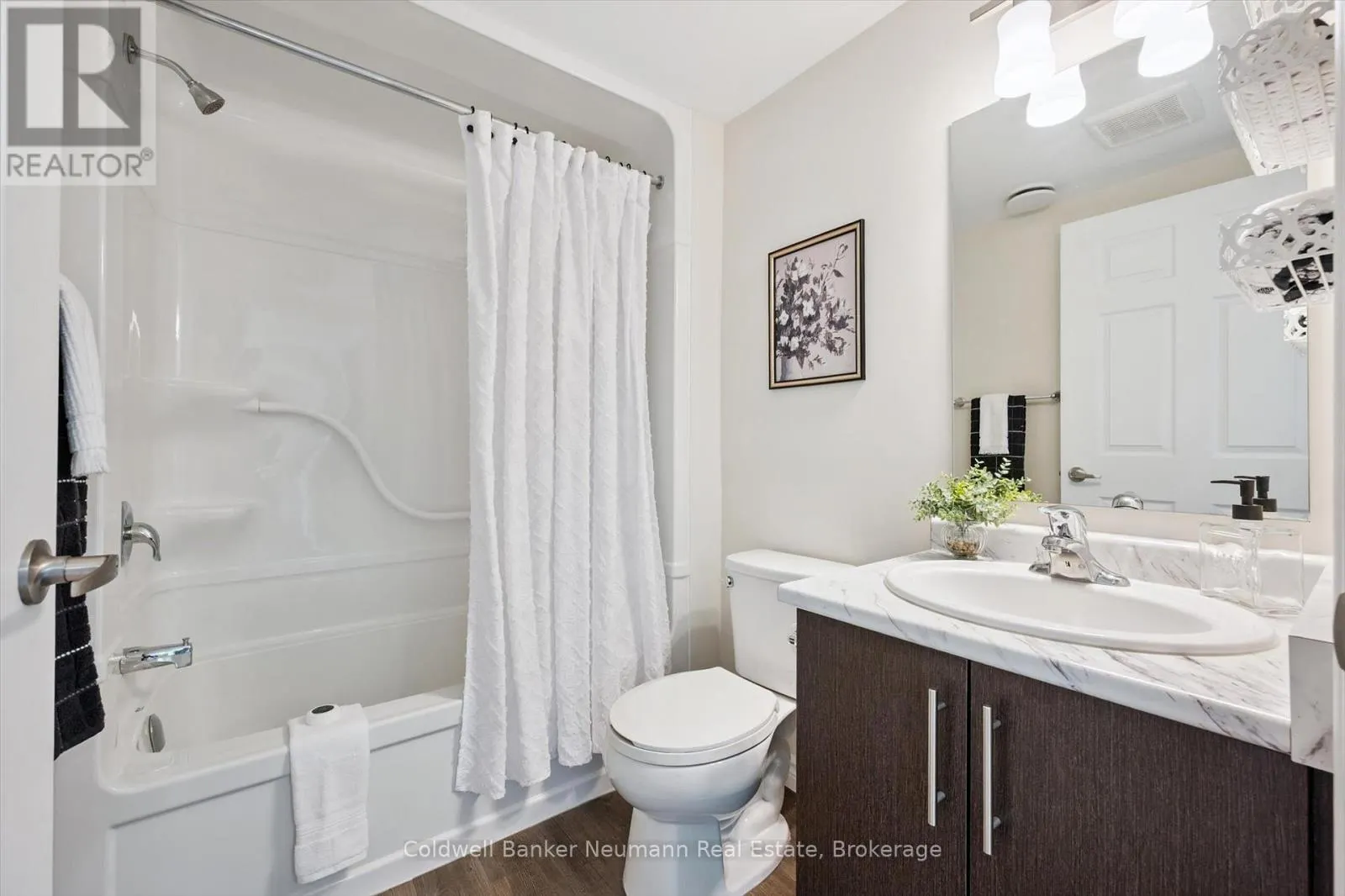 212 - 7 KAY CRESCENT, #212