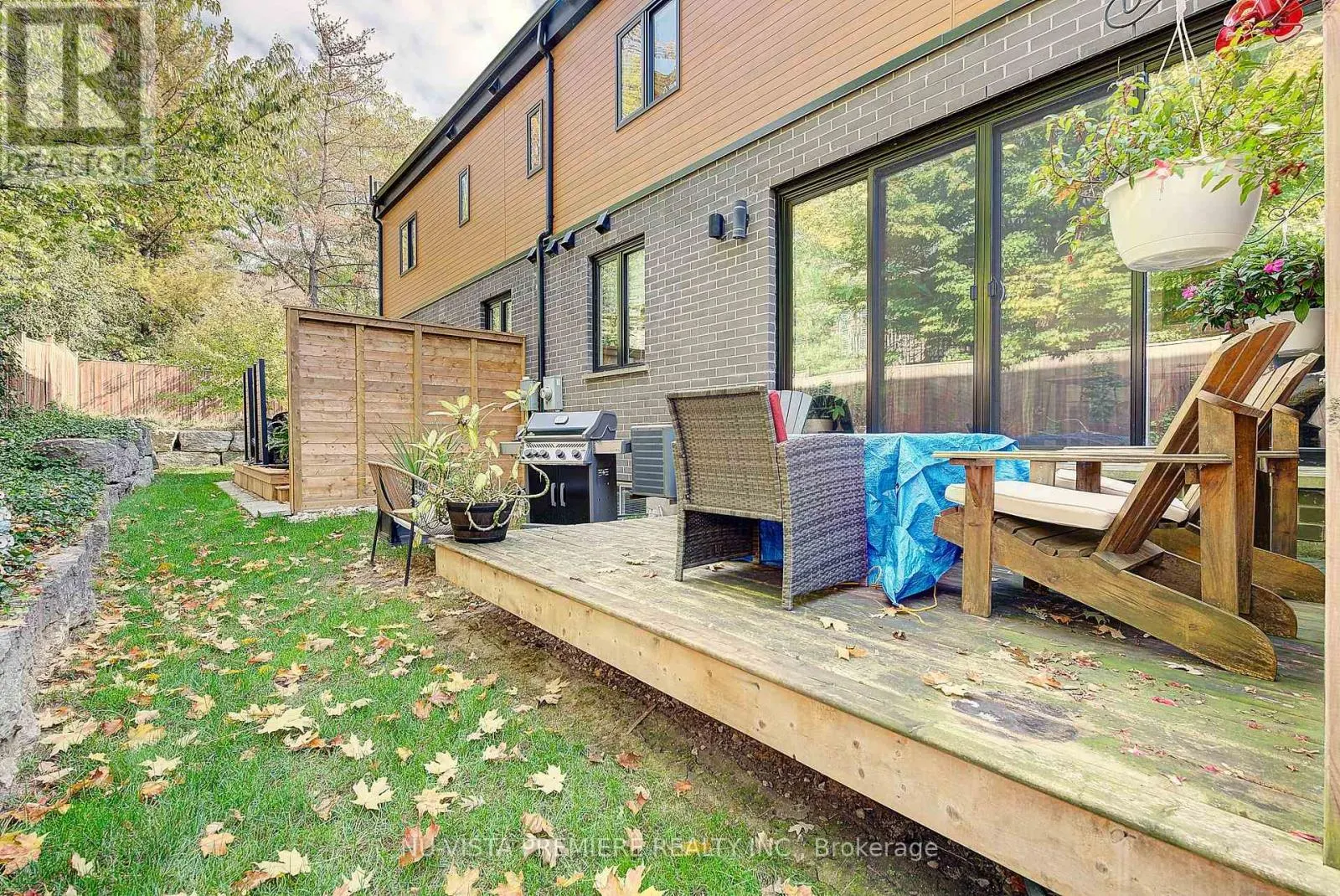 16 - 433 HYDE PARK ROAD, #16