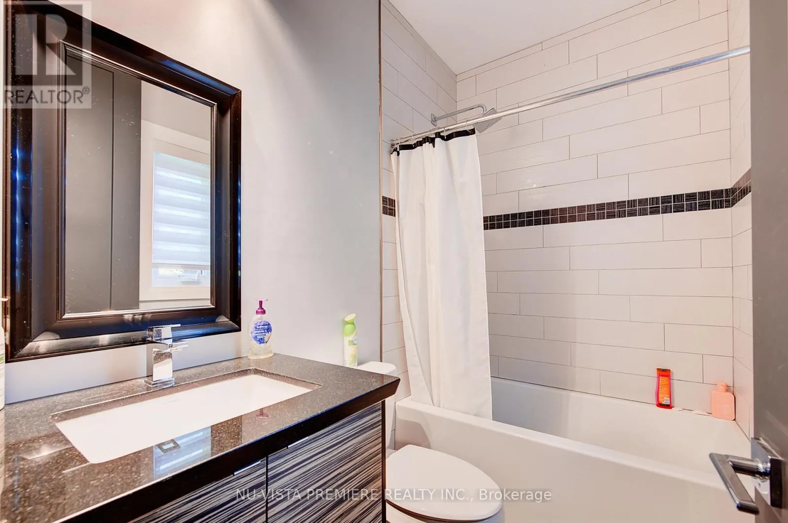 16 - 433 HYDE PARK ROAD, #16