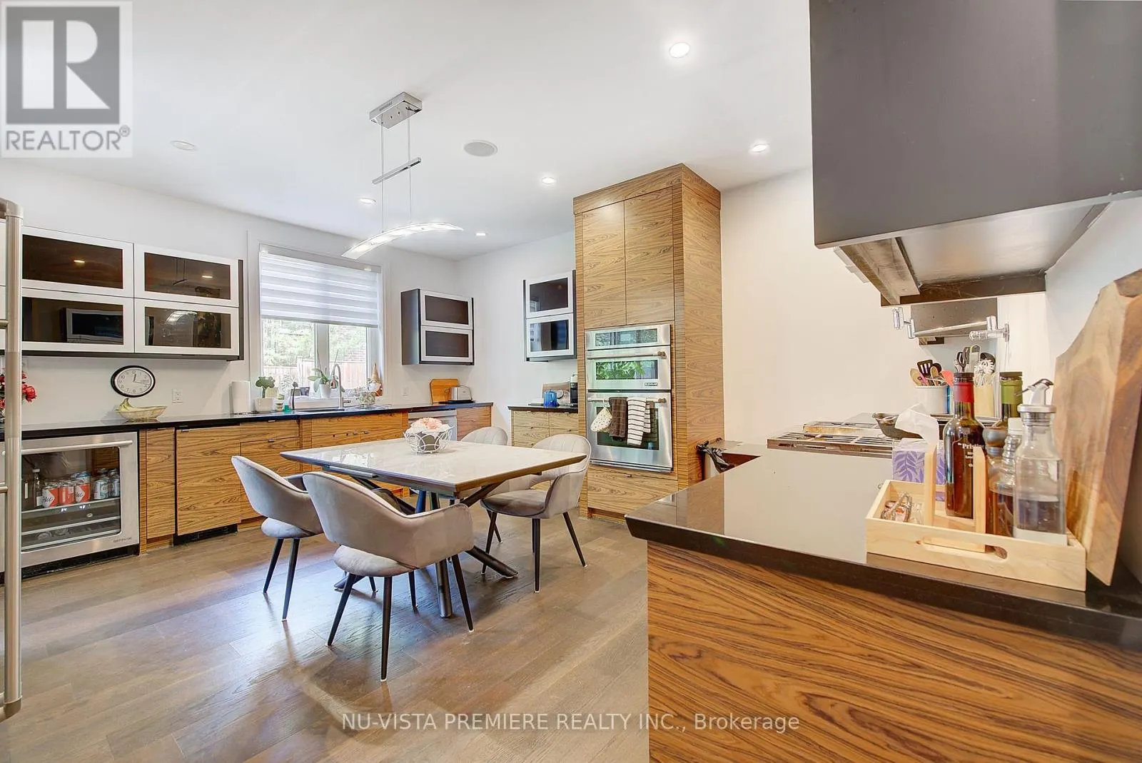 16 - 433 HYDE PARK ROAD, #16
