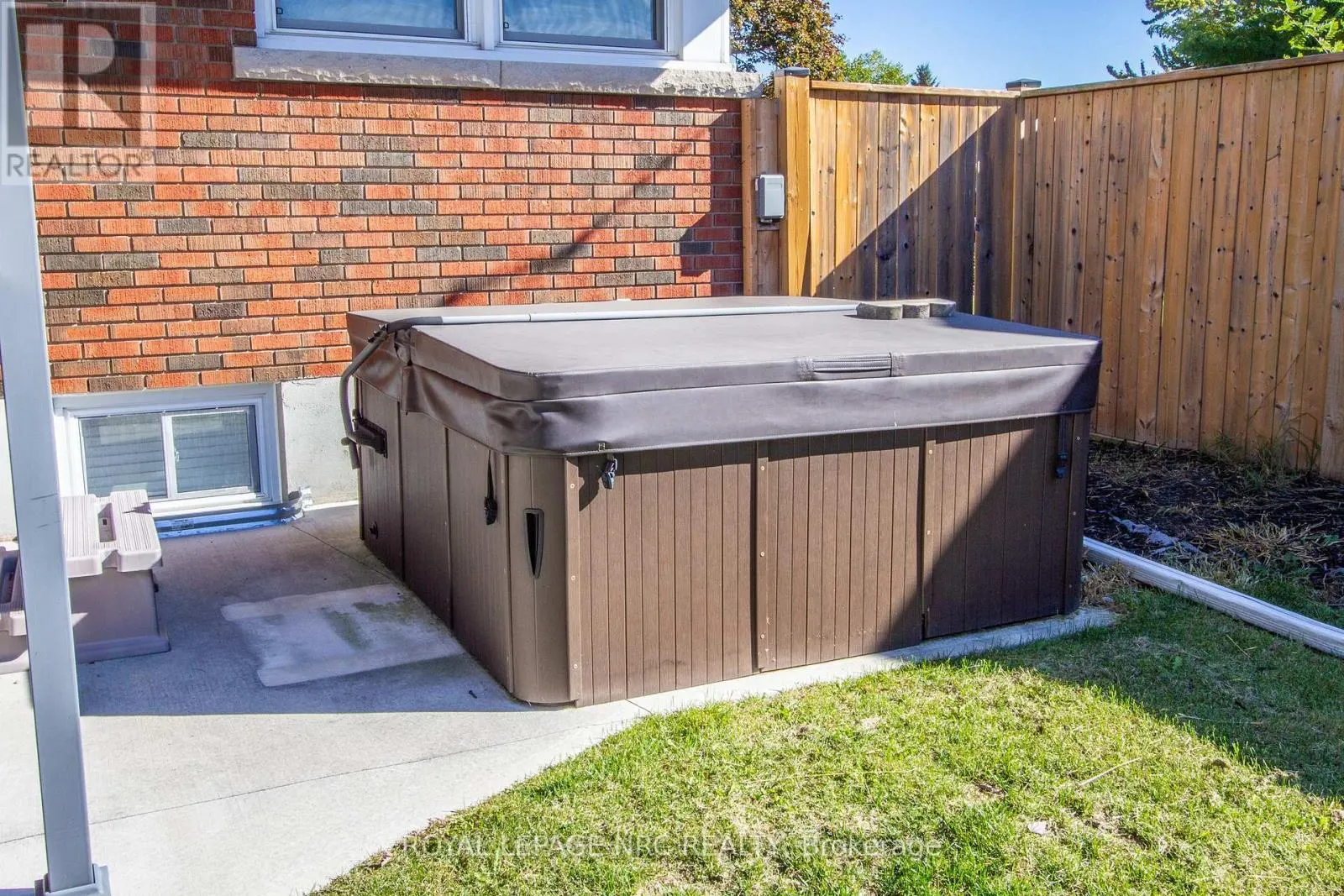 3639 GLENWOOD PLACE
