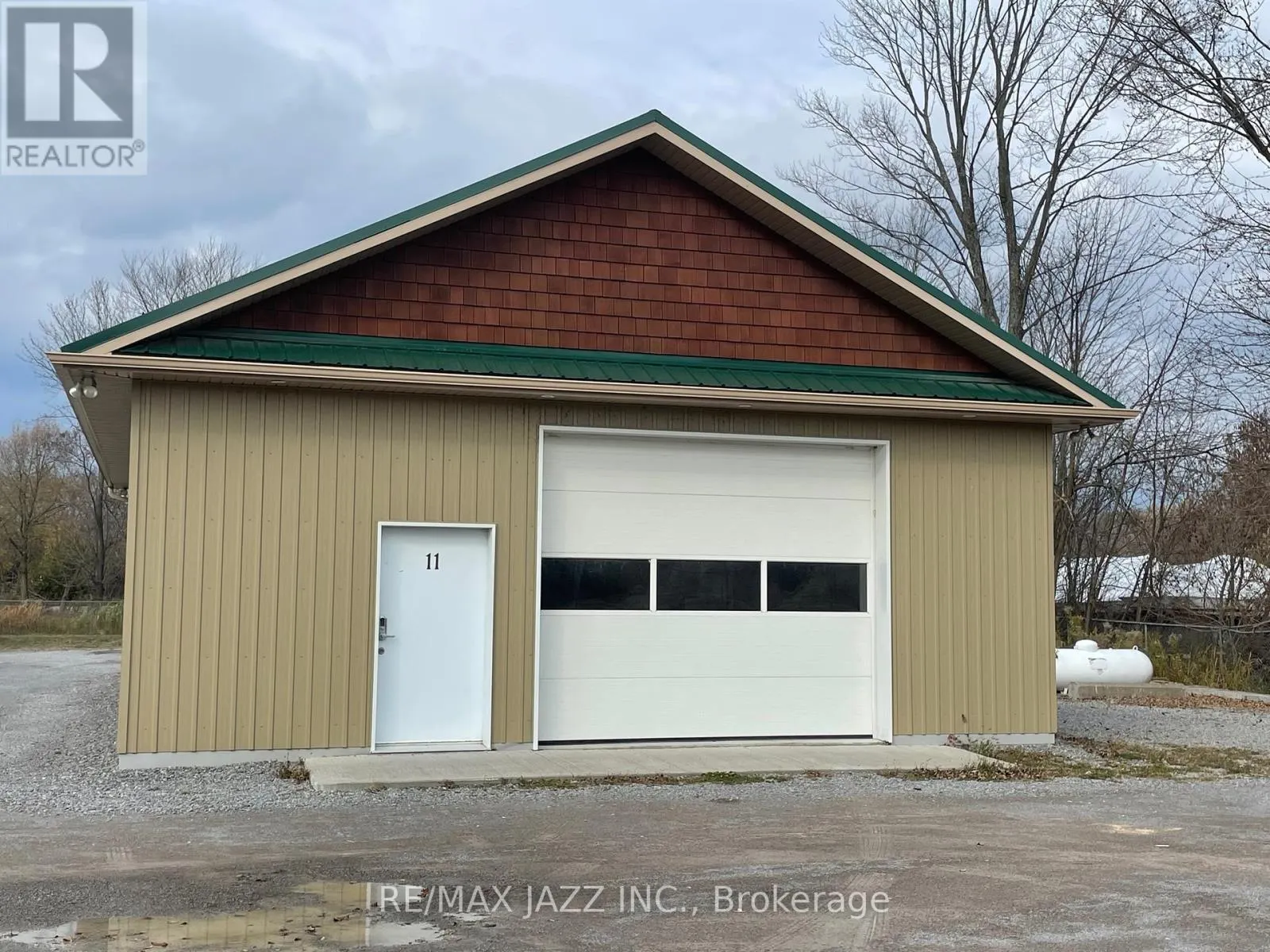1 - 11 WYCHWOOD CRESCENT, #1