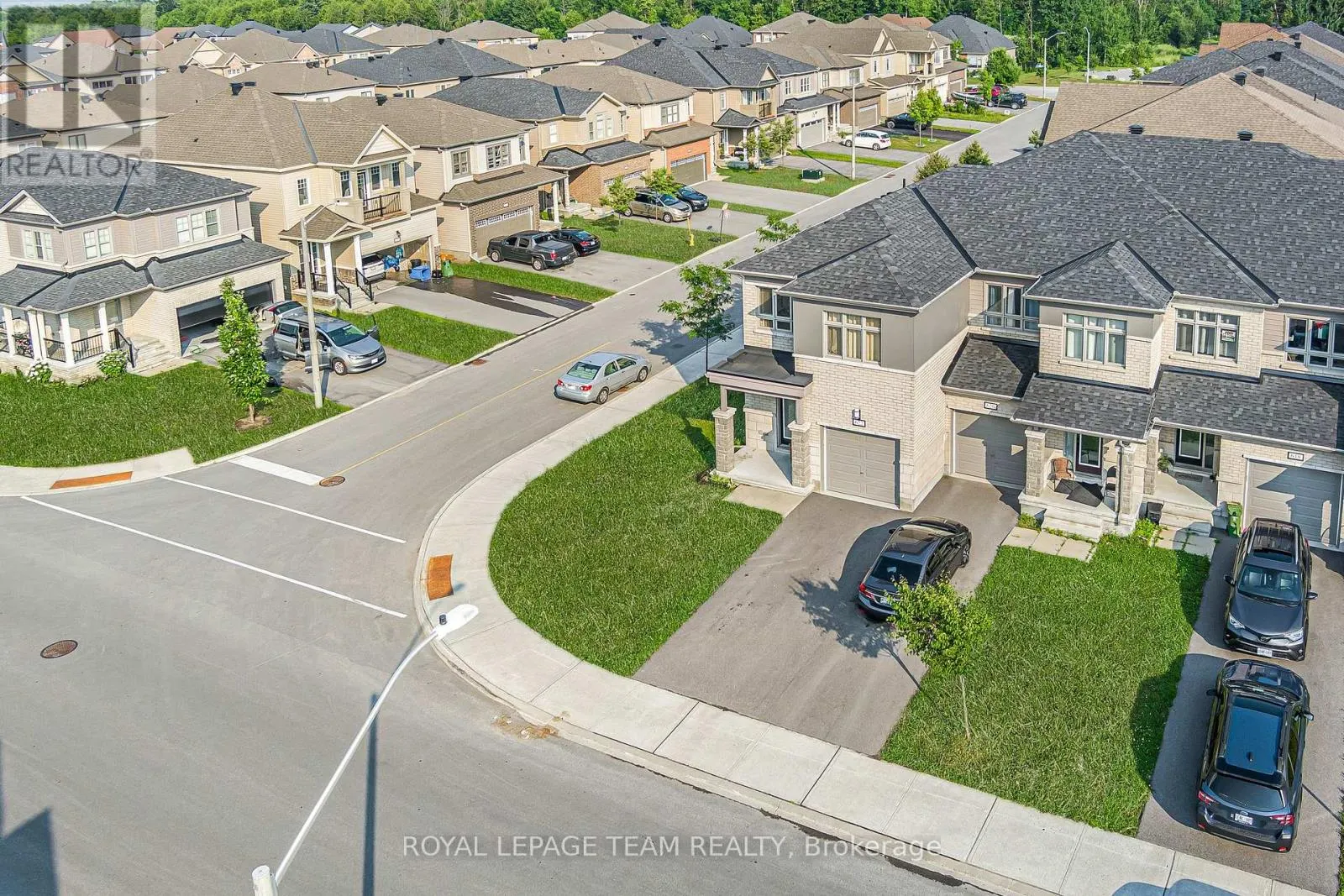 622 PARADE DRIVE