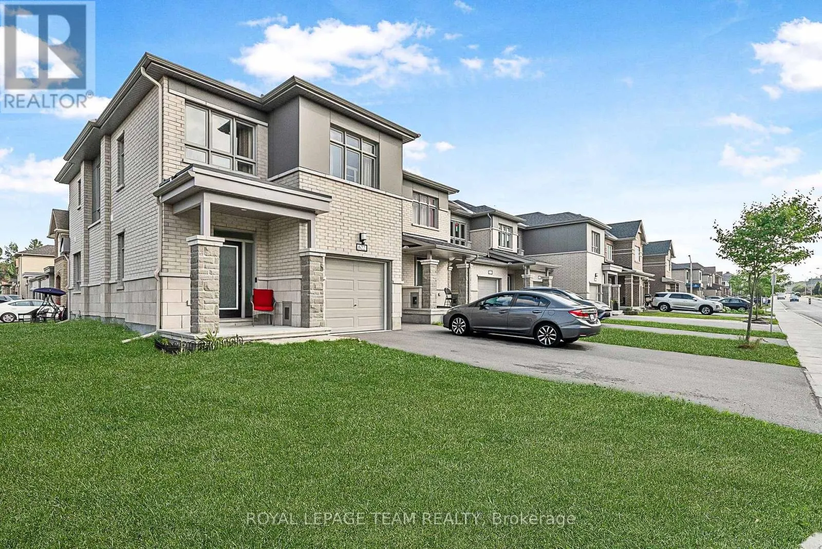 622 PARADE DRIVE