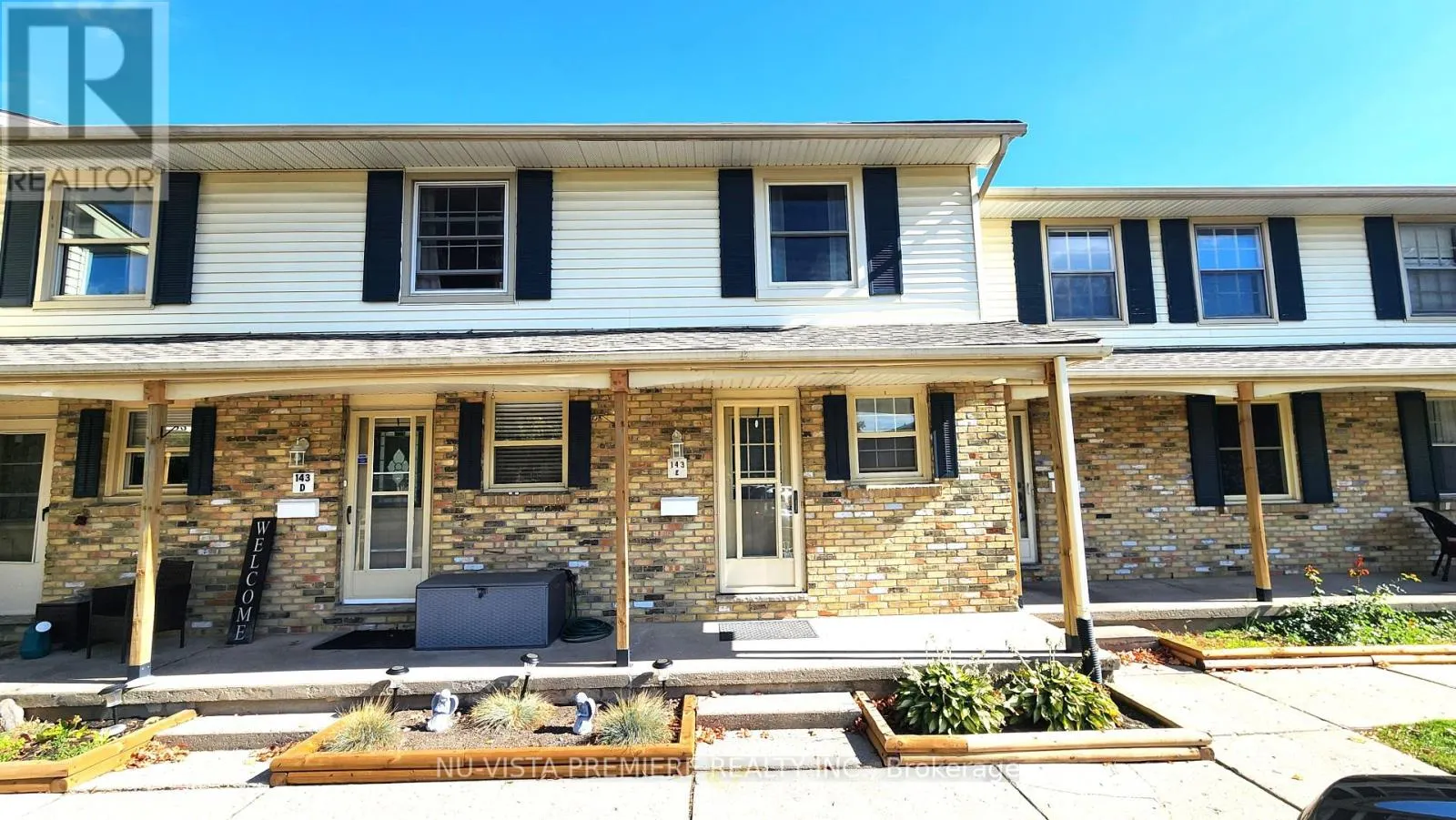 E - 143 WELLESLEY CRESCENT, #E