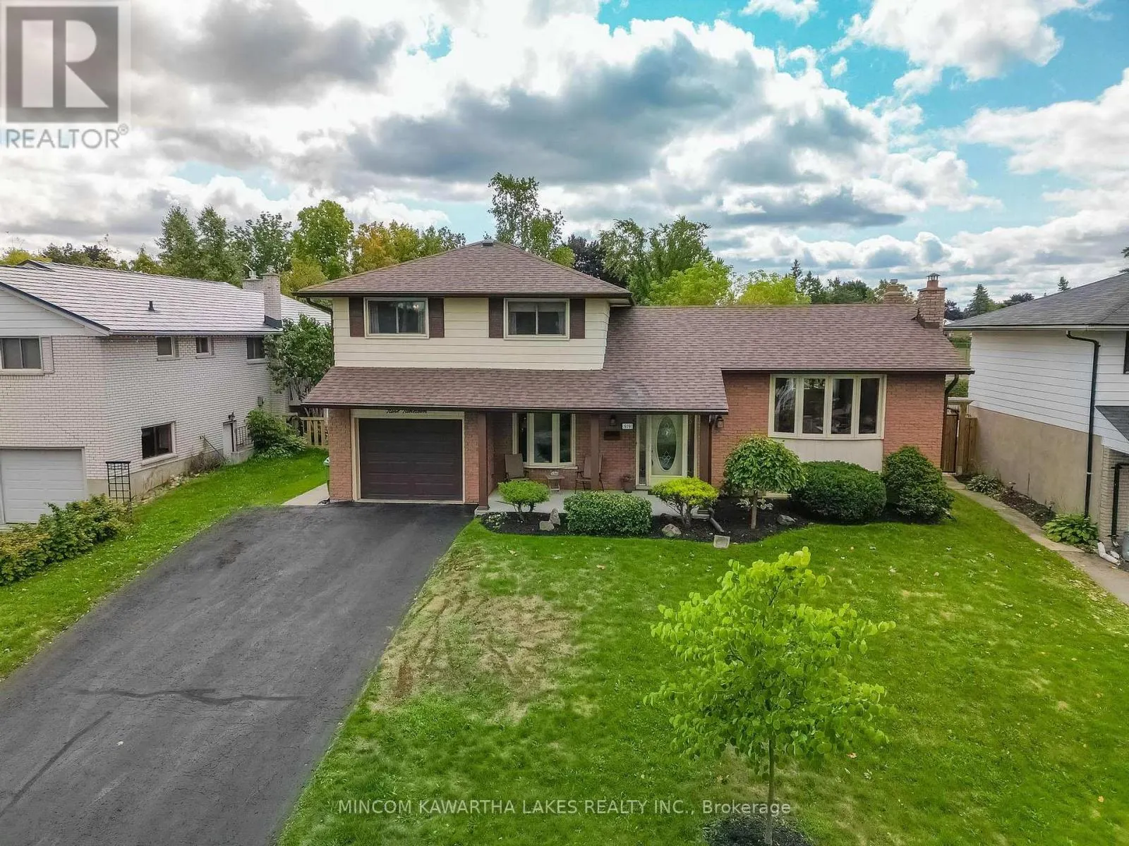 919 SYDENHAM ROAD