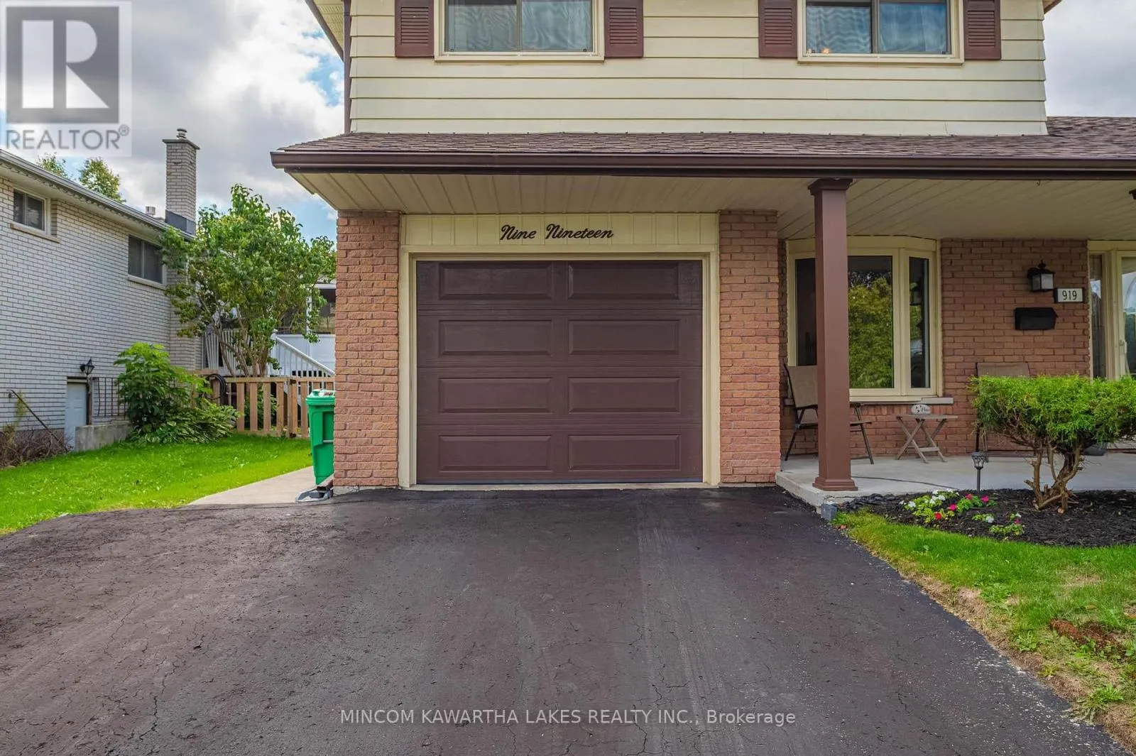 919 SYDENHAM ROAD