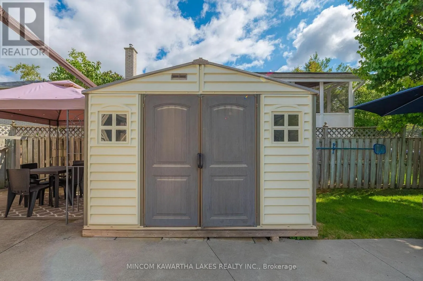 919 SYDENHAM ROAD