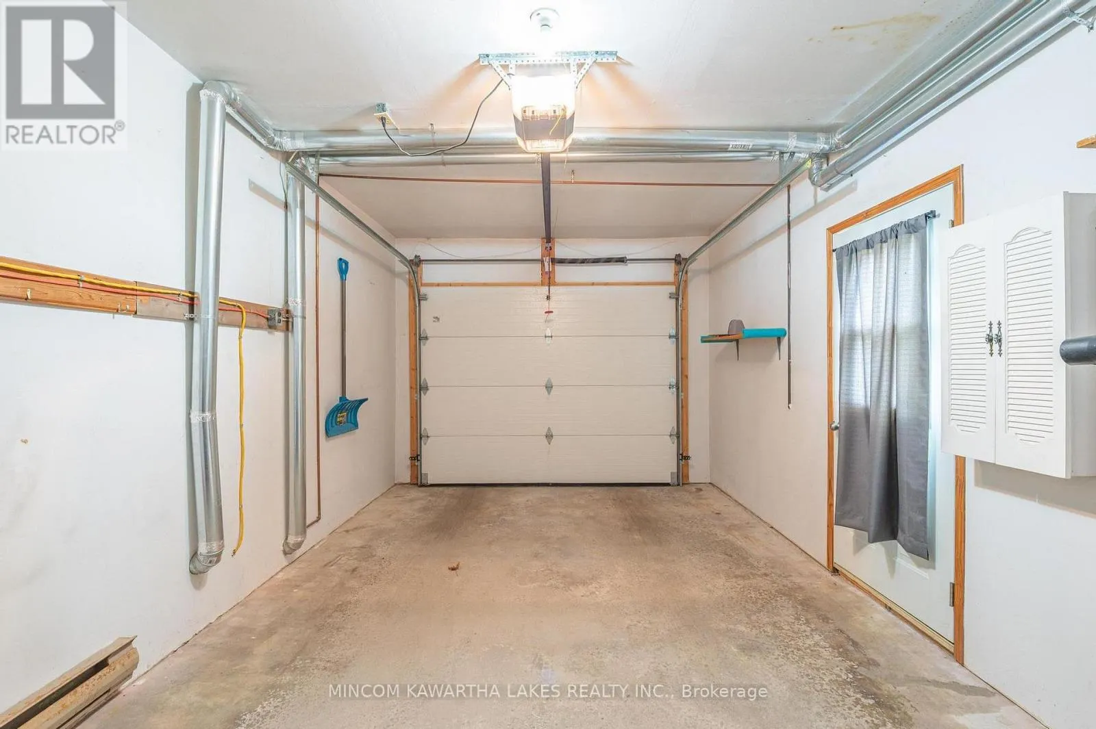 919 SYDENHAM ROAD