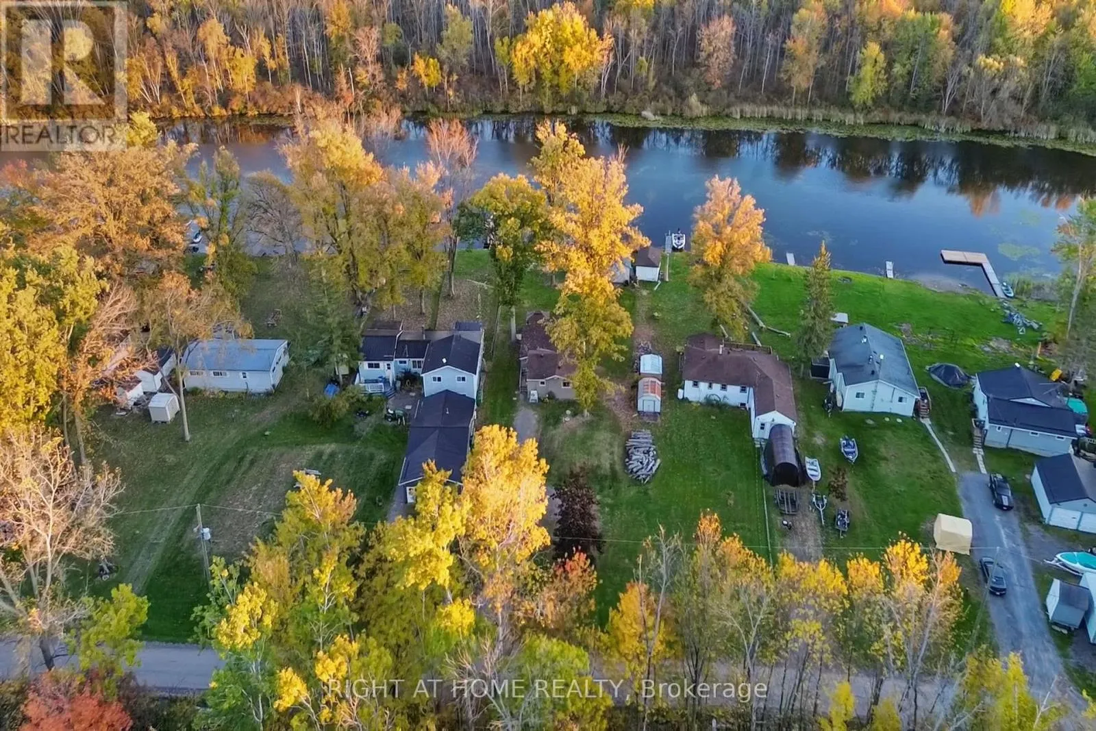 49 RIVER ROAD W