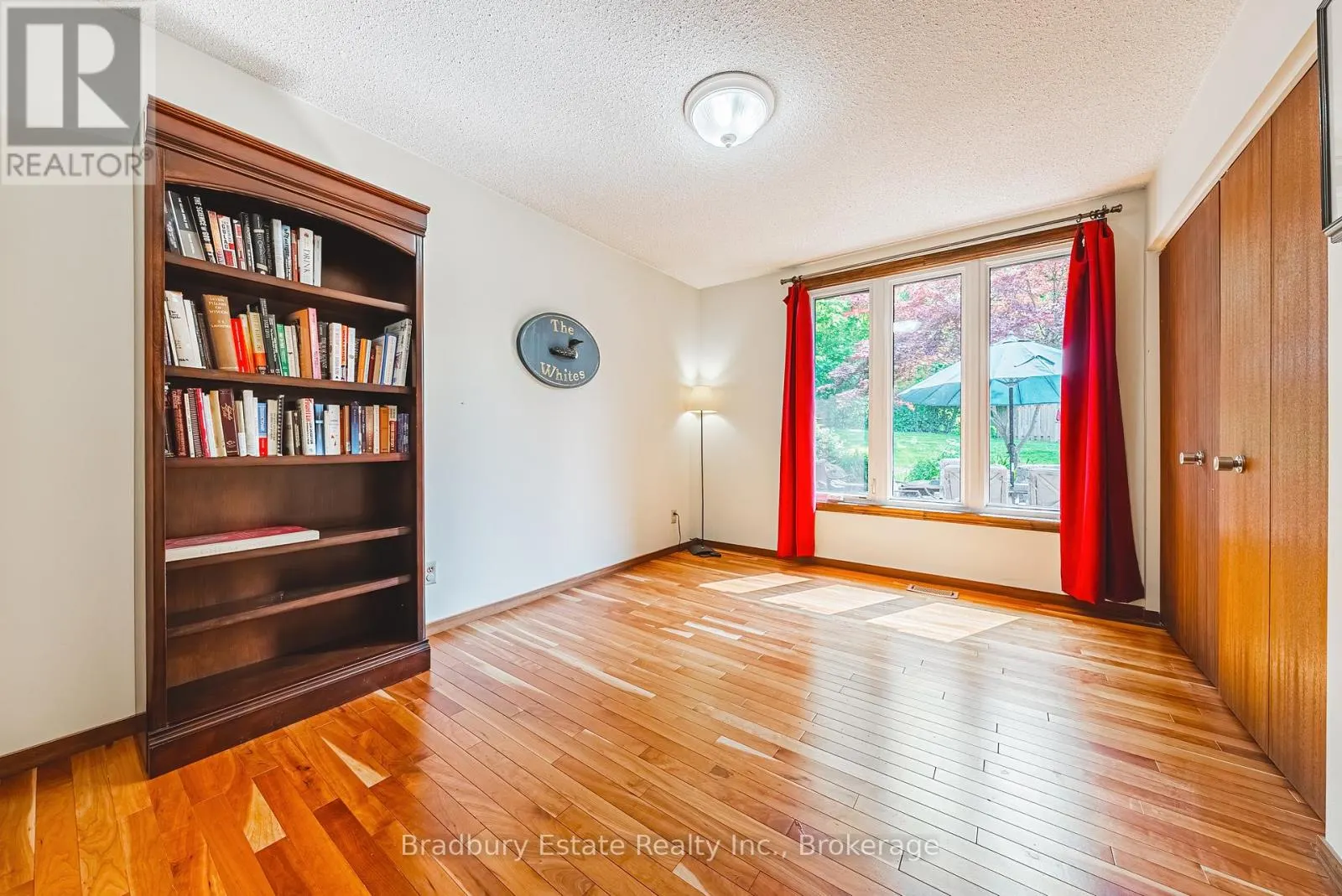 128 BUNKER HILL DRIVE