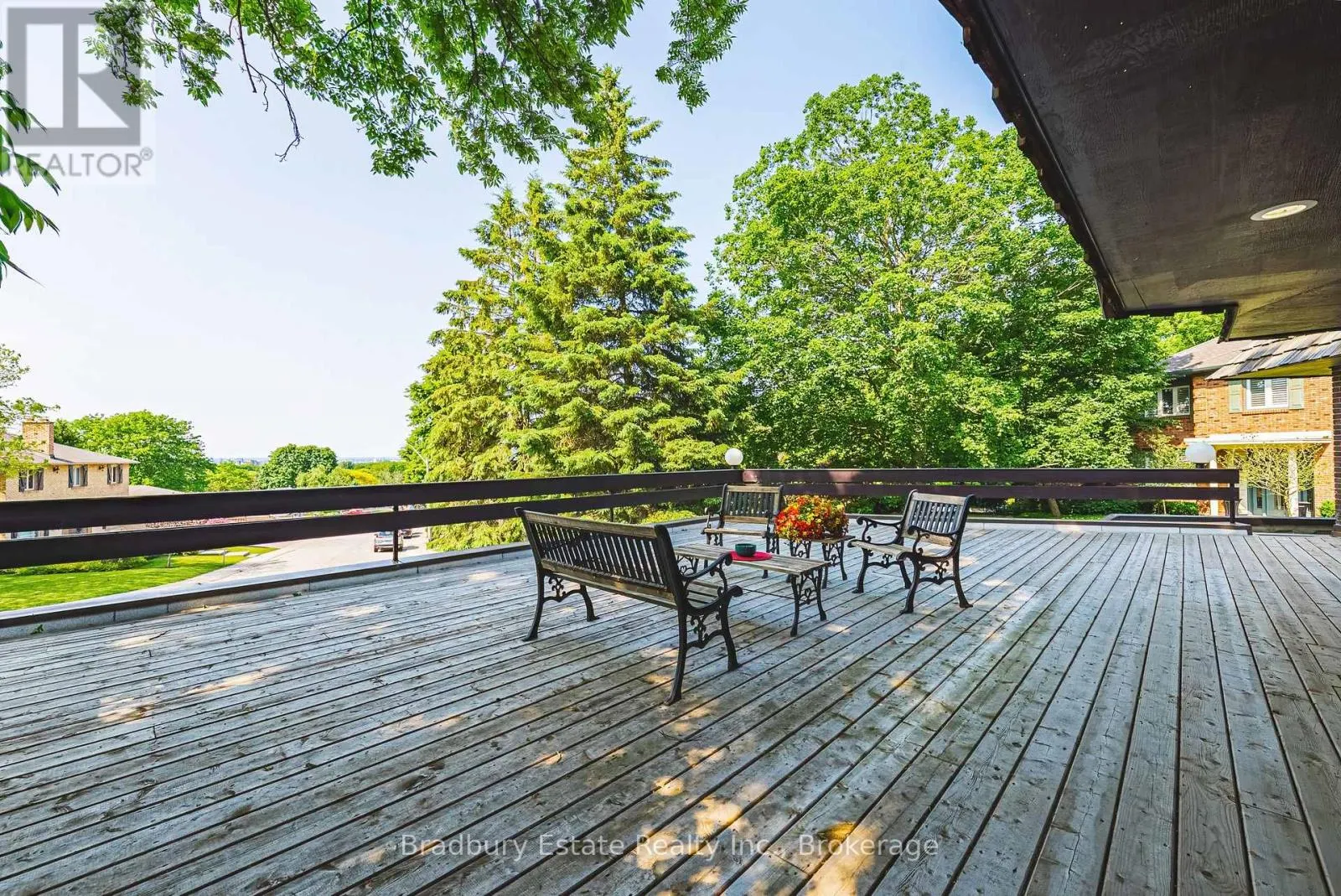 128 BUNKER HILL DRIVE