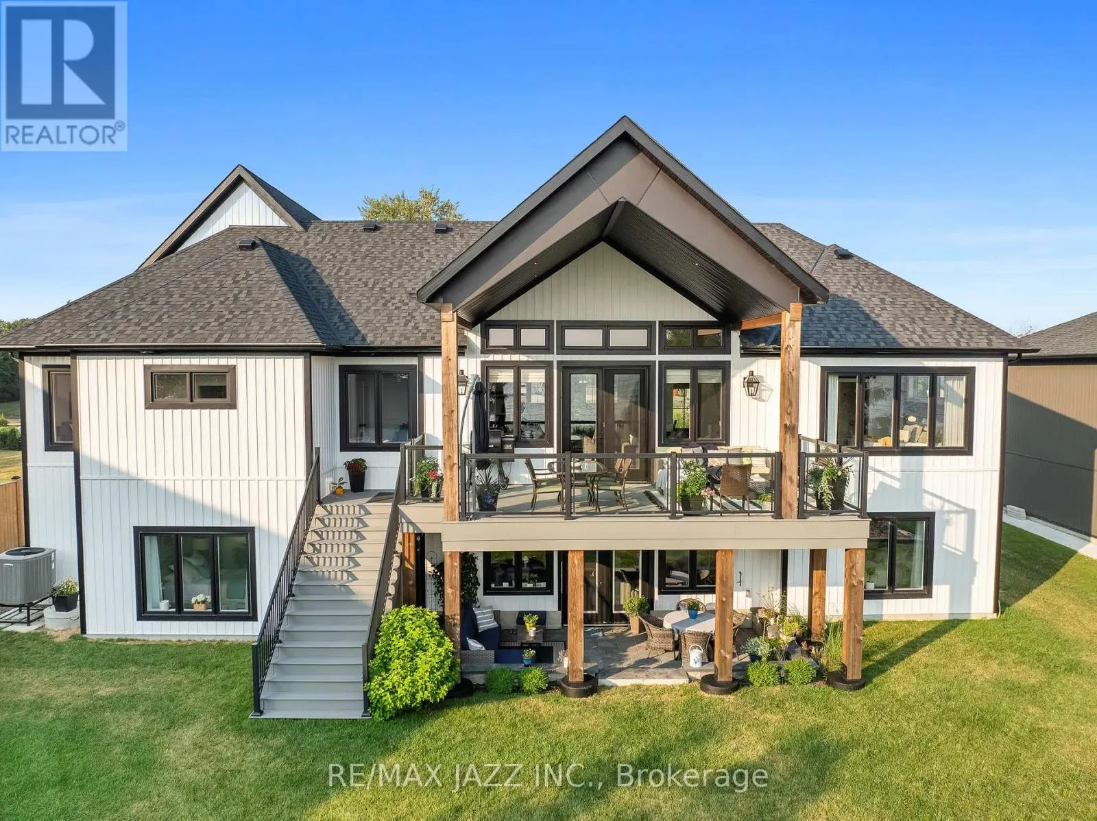 48 PLEASANT VIEW CRESCENT