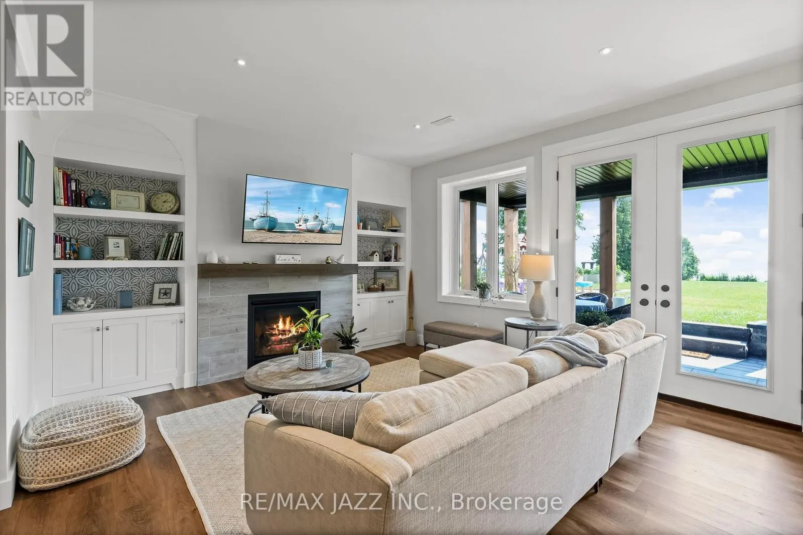 48 PLEASANT VIEW CRESCENT