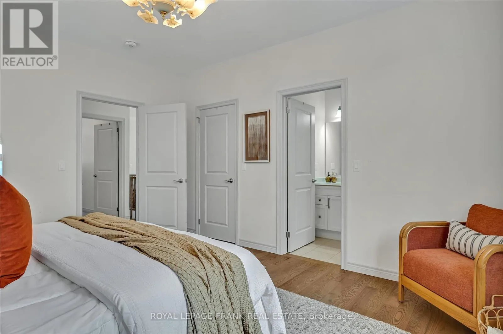8 - 24 BRINTON DRIVE, #8