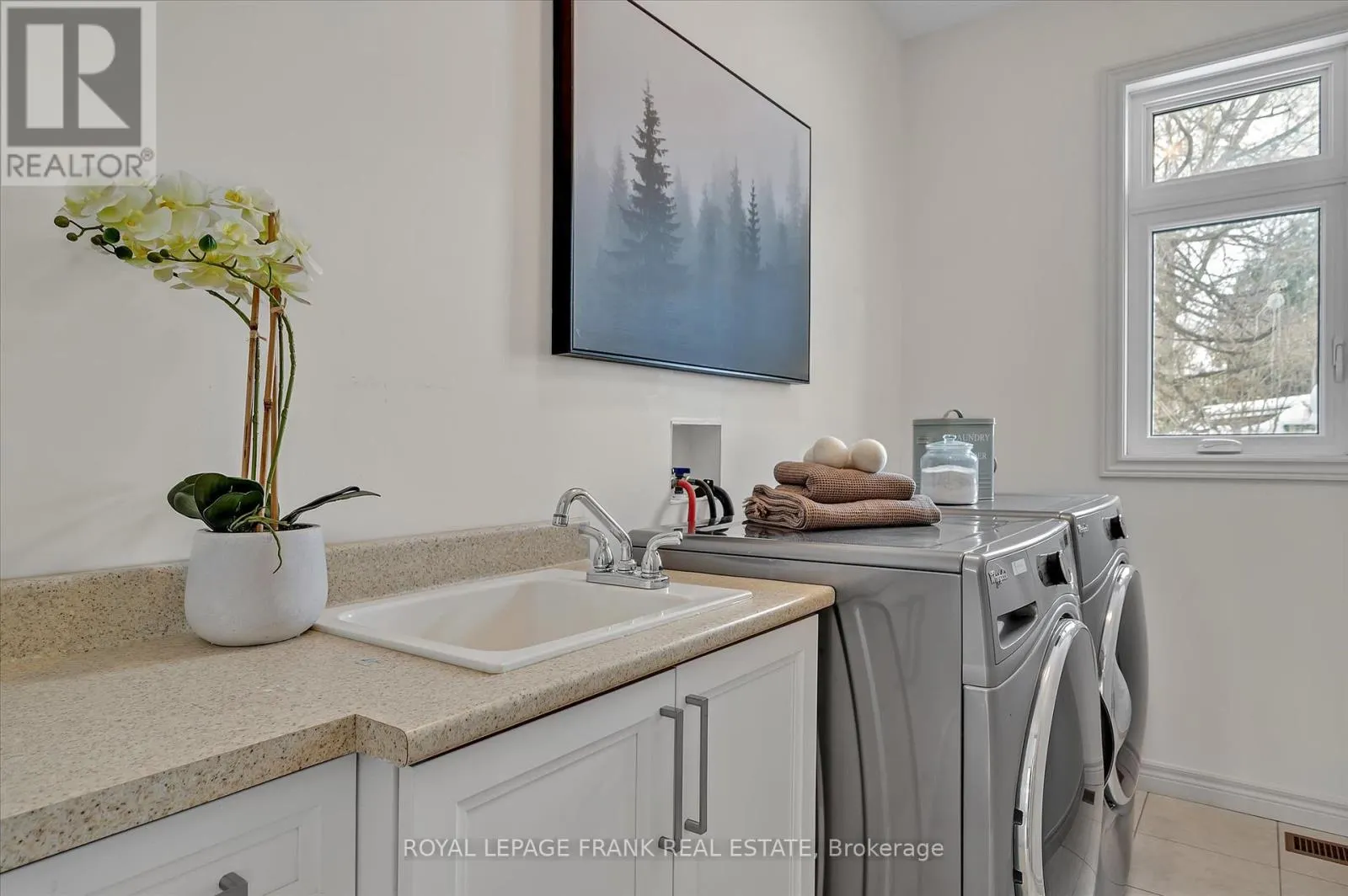 8 - 24 BRINTON DRIVE, #8