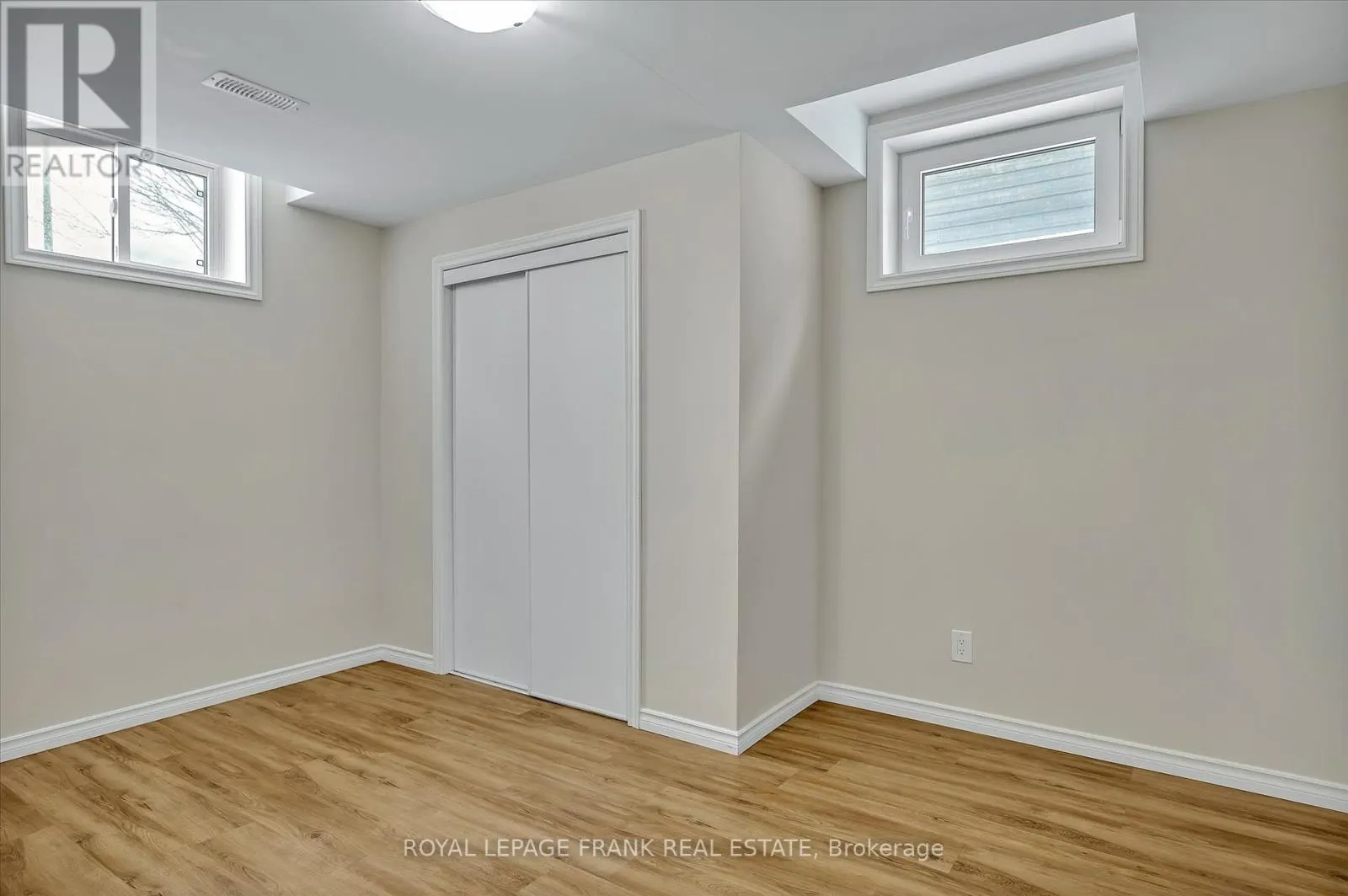 8 - 24 BRINTON DRIVE, #8