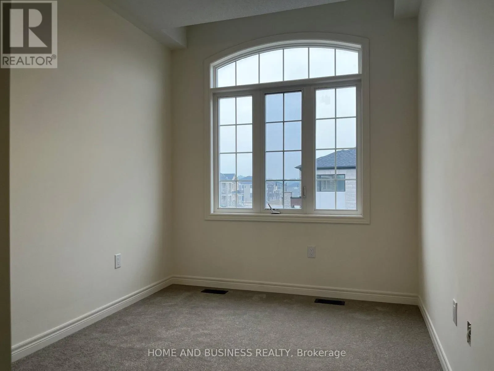 50 HOLCOMB TERRACE