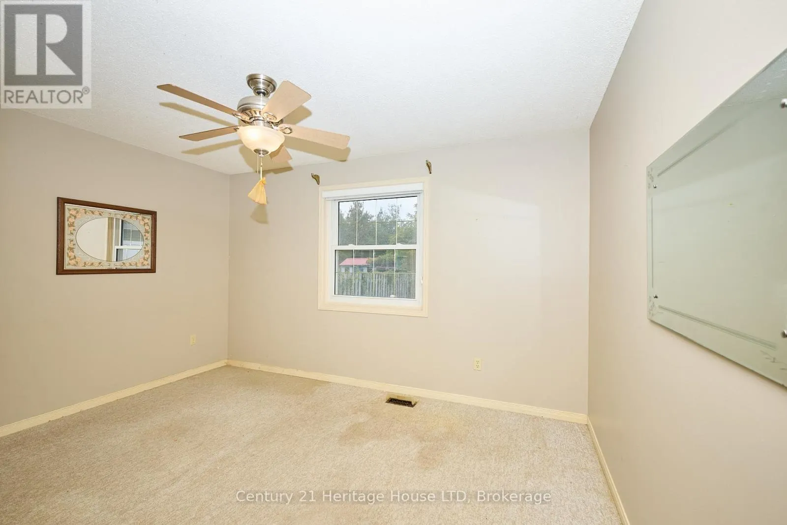 466 BELLEAIR BOULEVARD