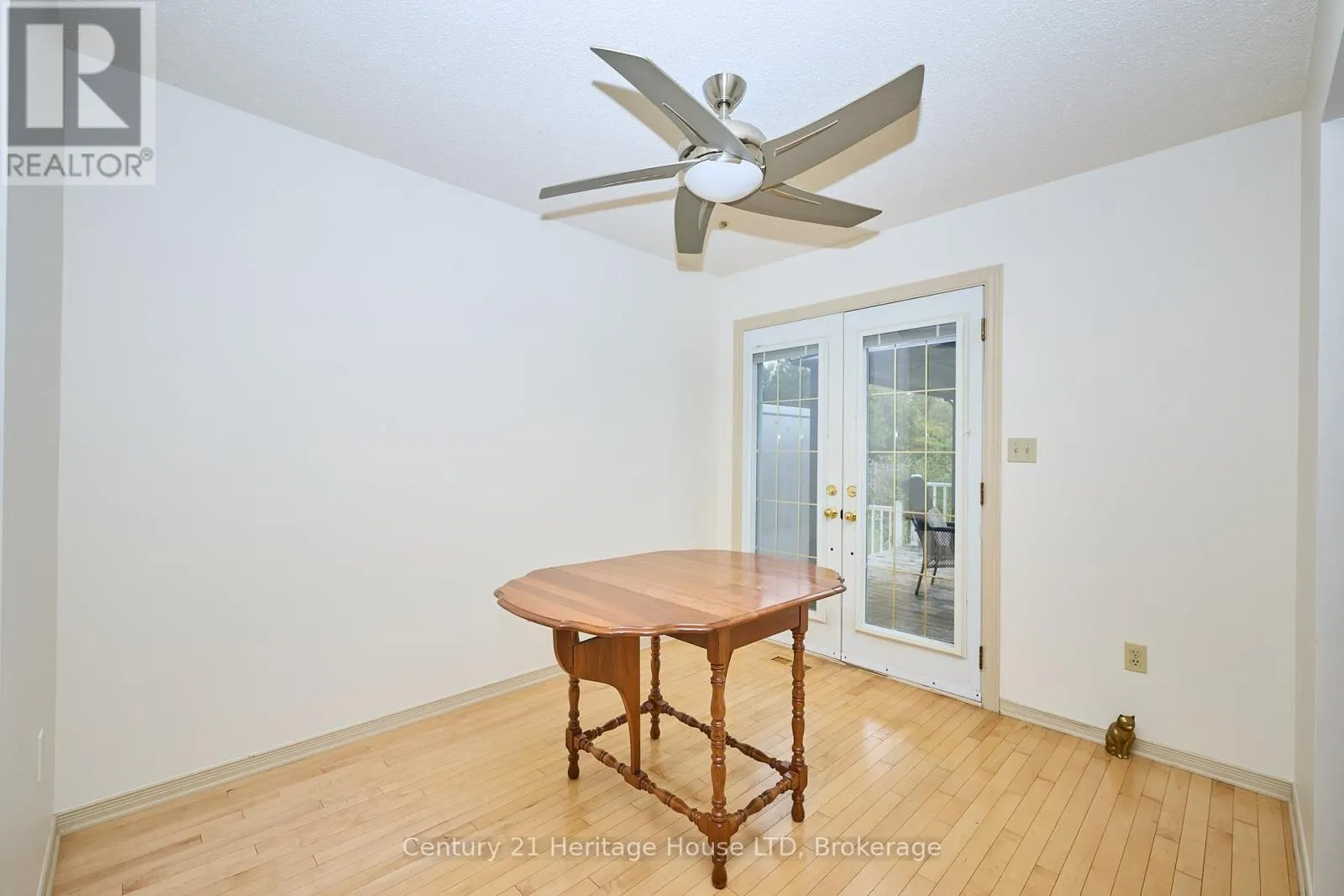 466 BELLEAIR BOULEVARD