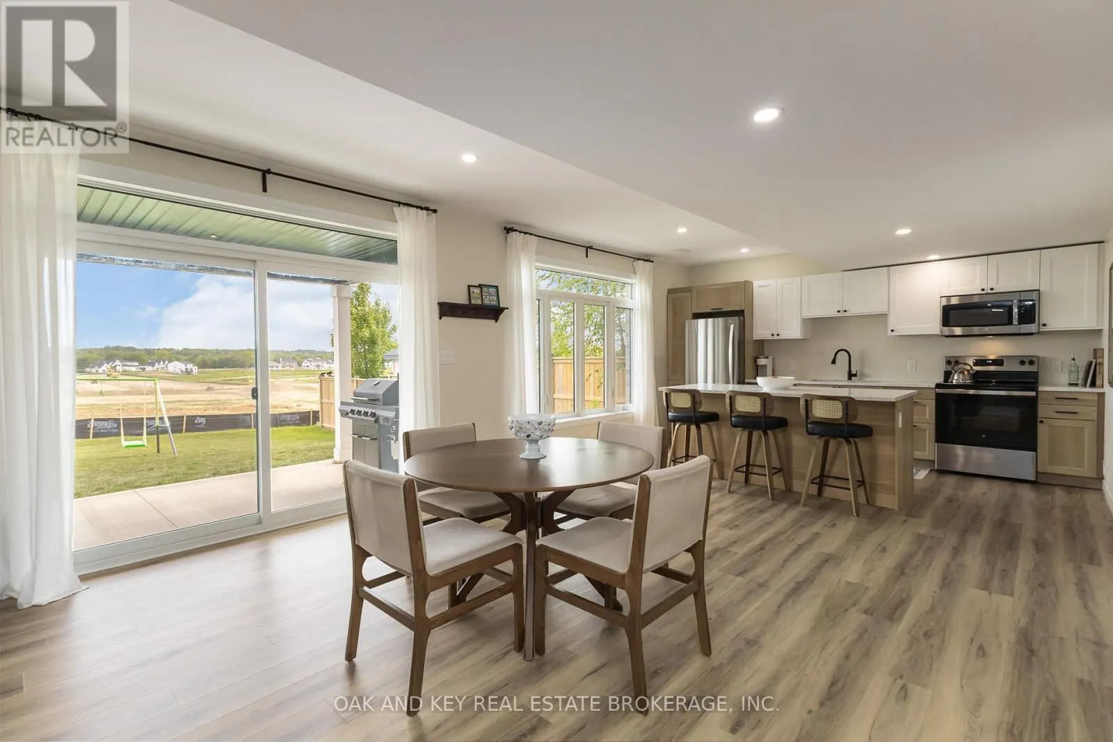 119 DAVENTRY WAY