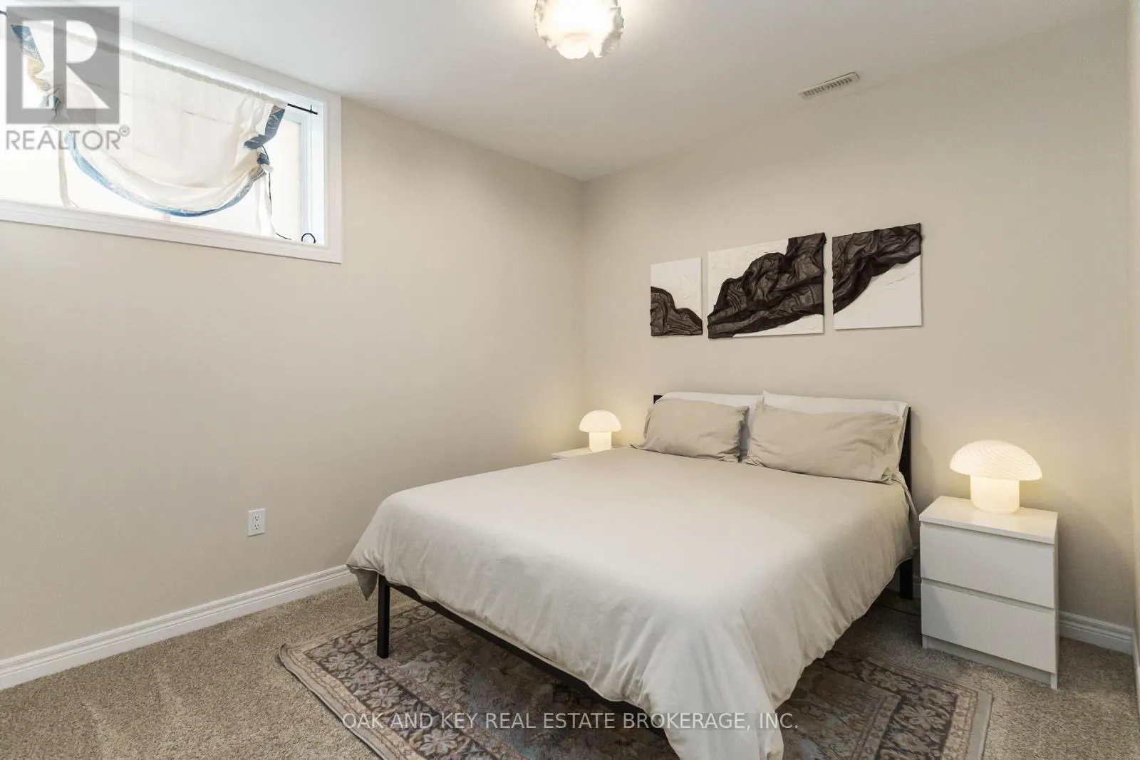 119 DAVENTRY WAY