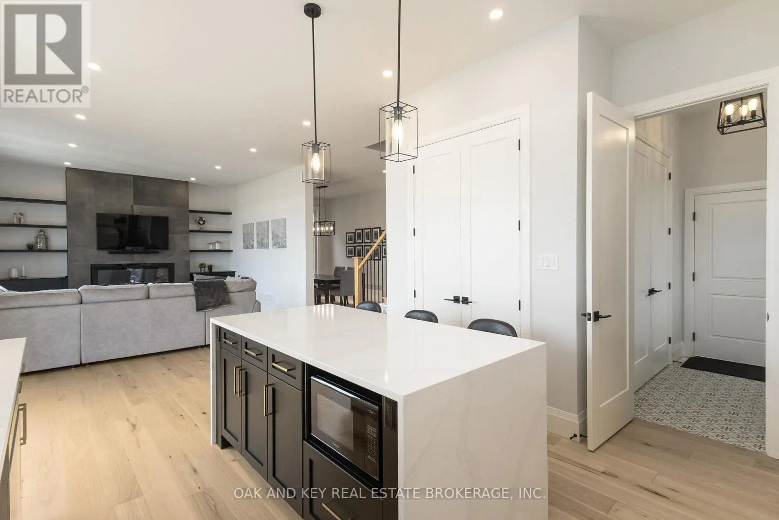 119 DAVENTRY WAY