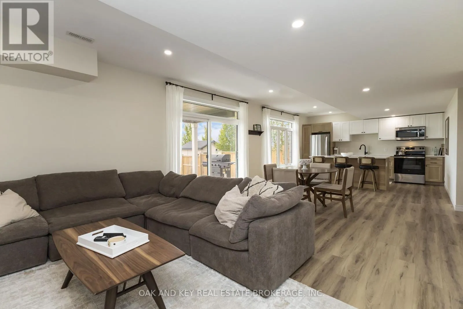 119 DAVENTRY WAY