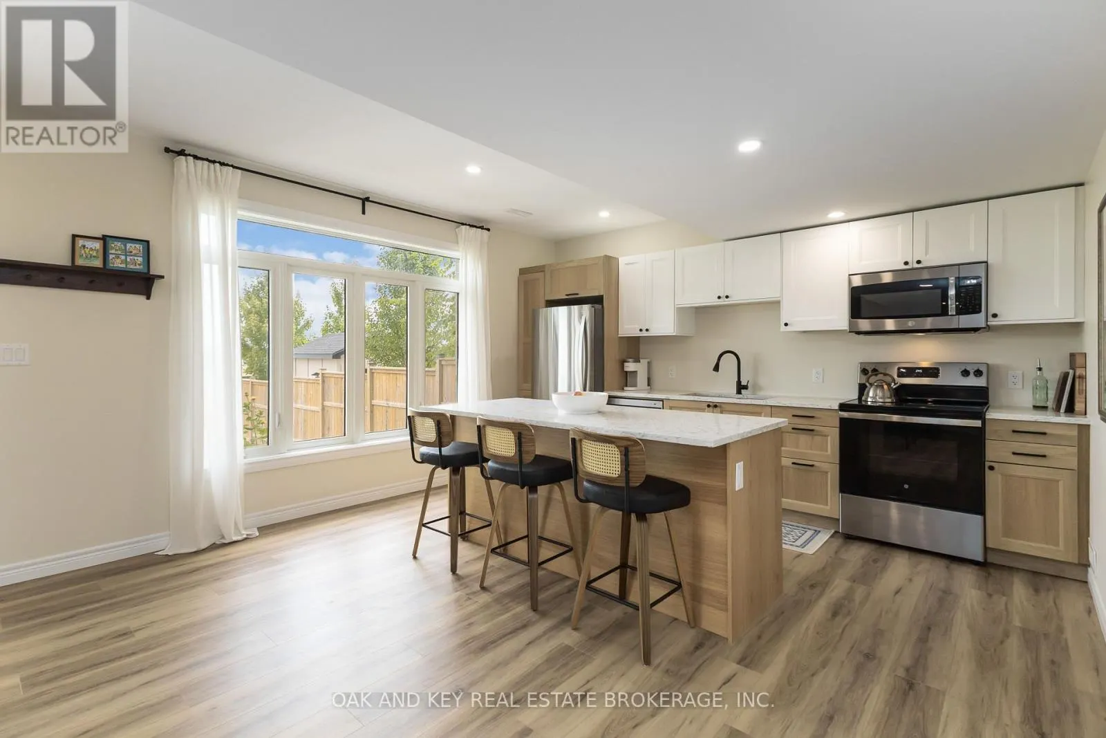 119 DAVENTRY WAY