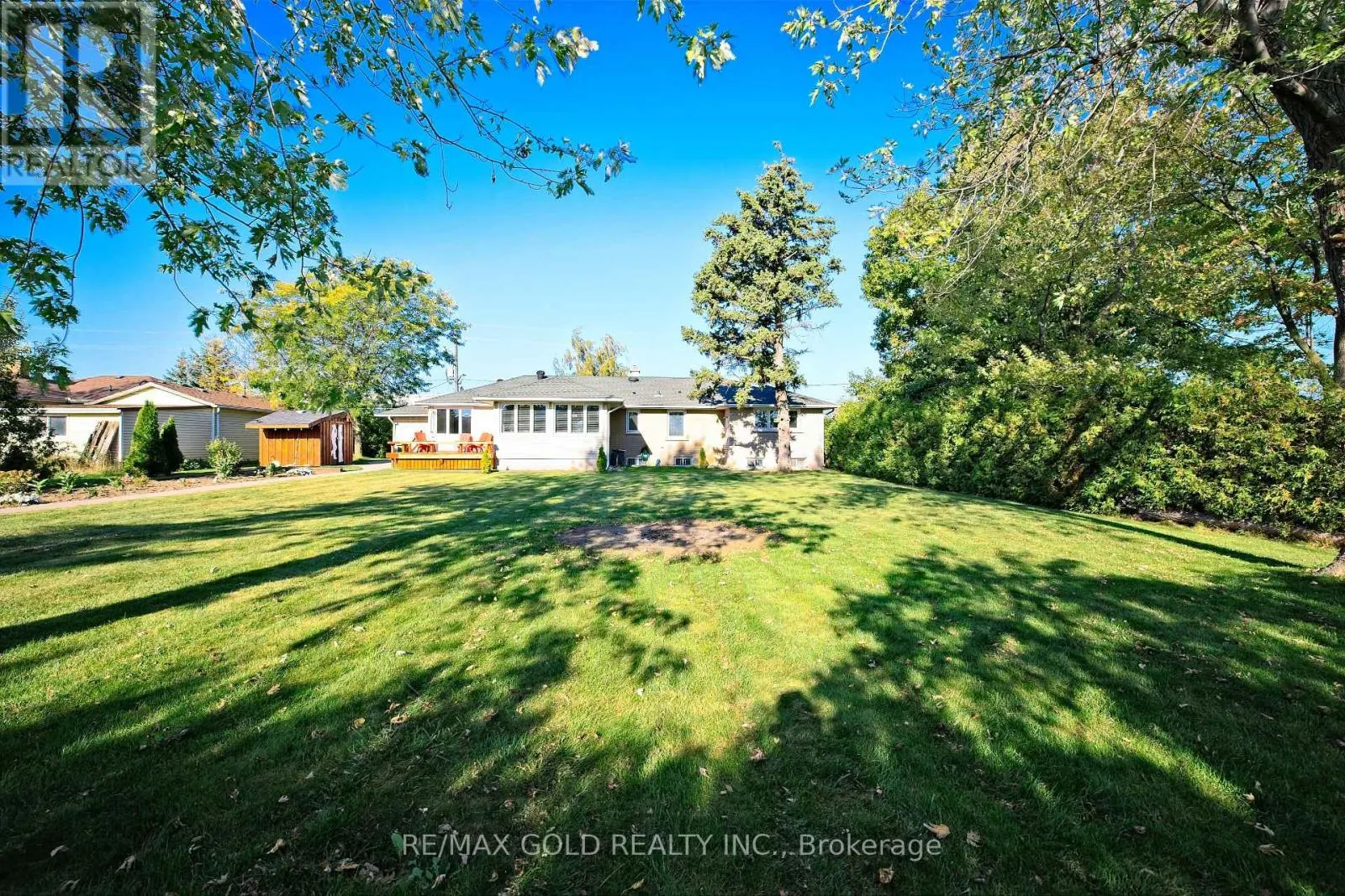 32 ORIOLE AVENUE