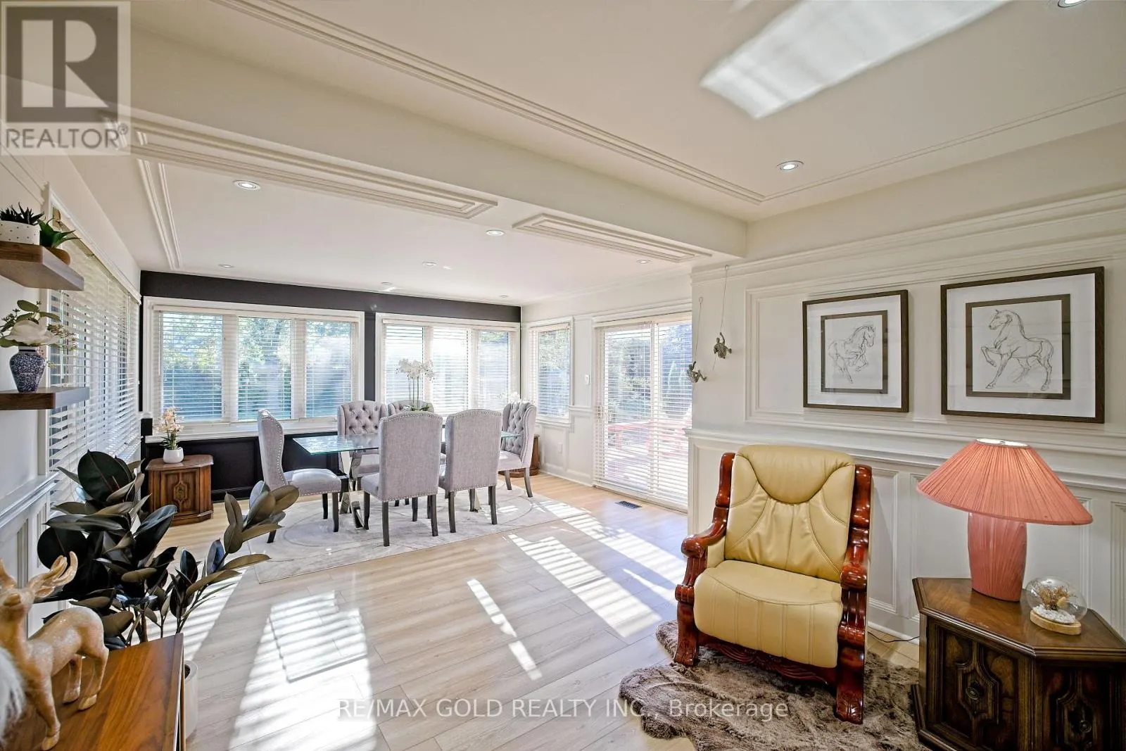 32 ORIOLE AVENUE