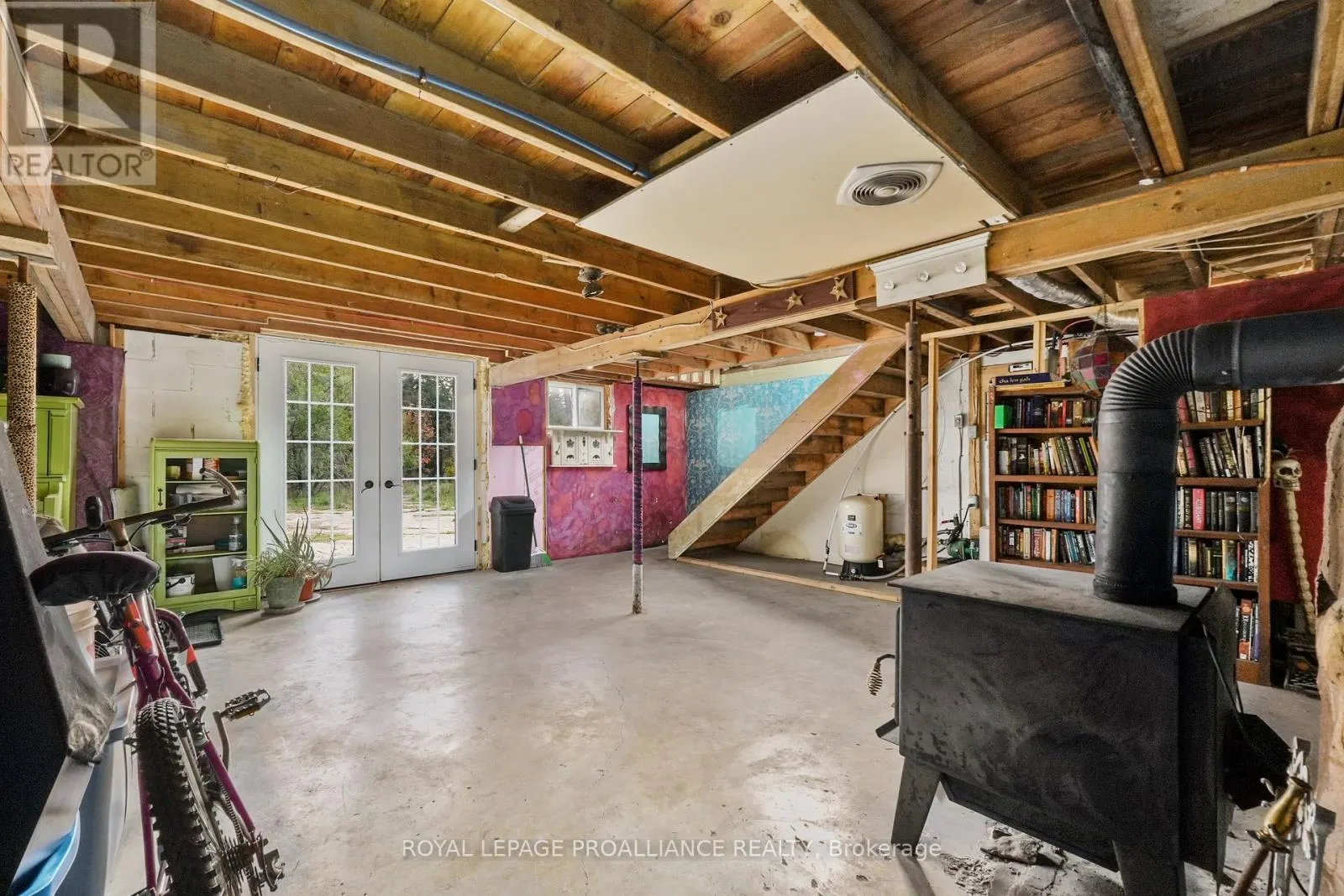 1125 BATEMAN ROAD