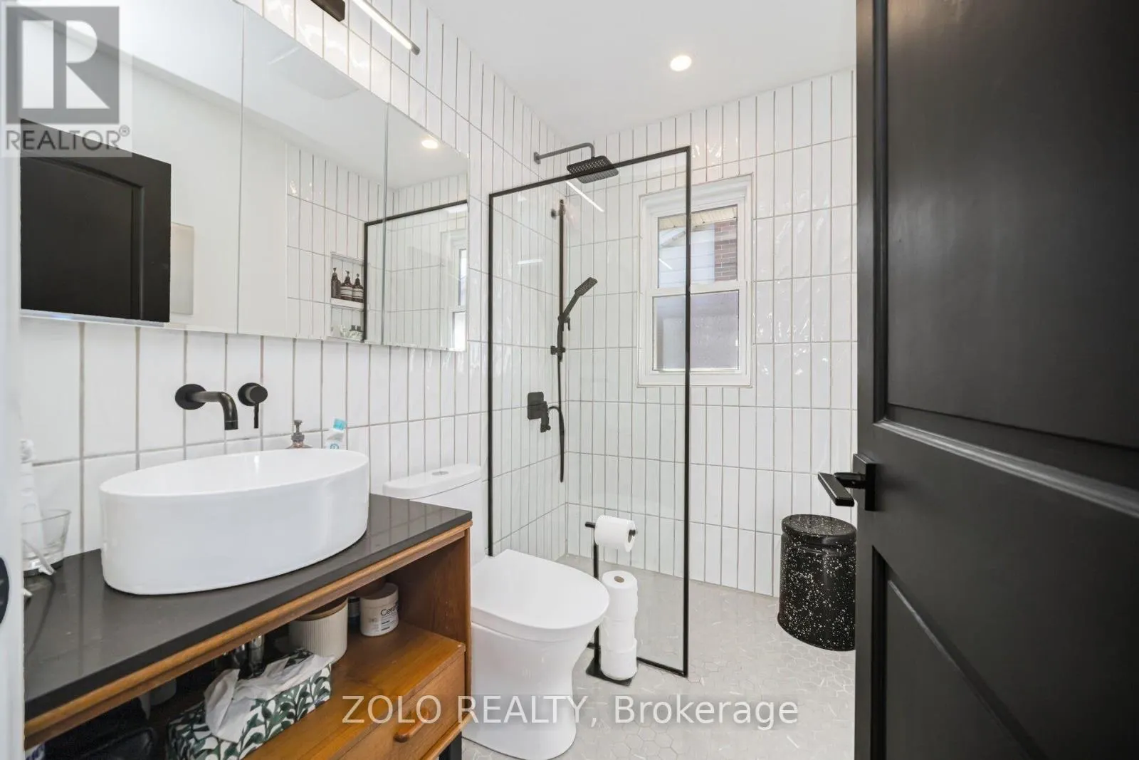 115 WELBOURN DRIVE