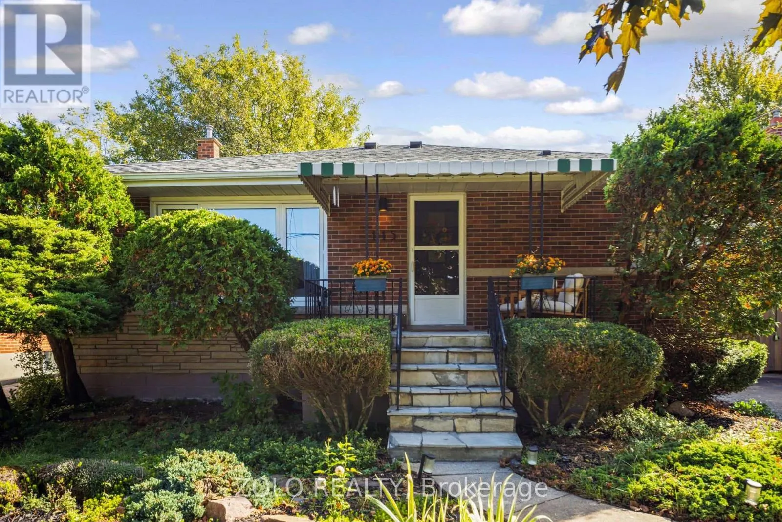 115 WELBOURN DRIVE