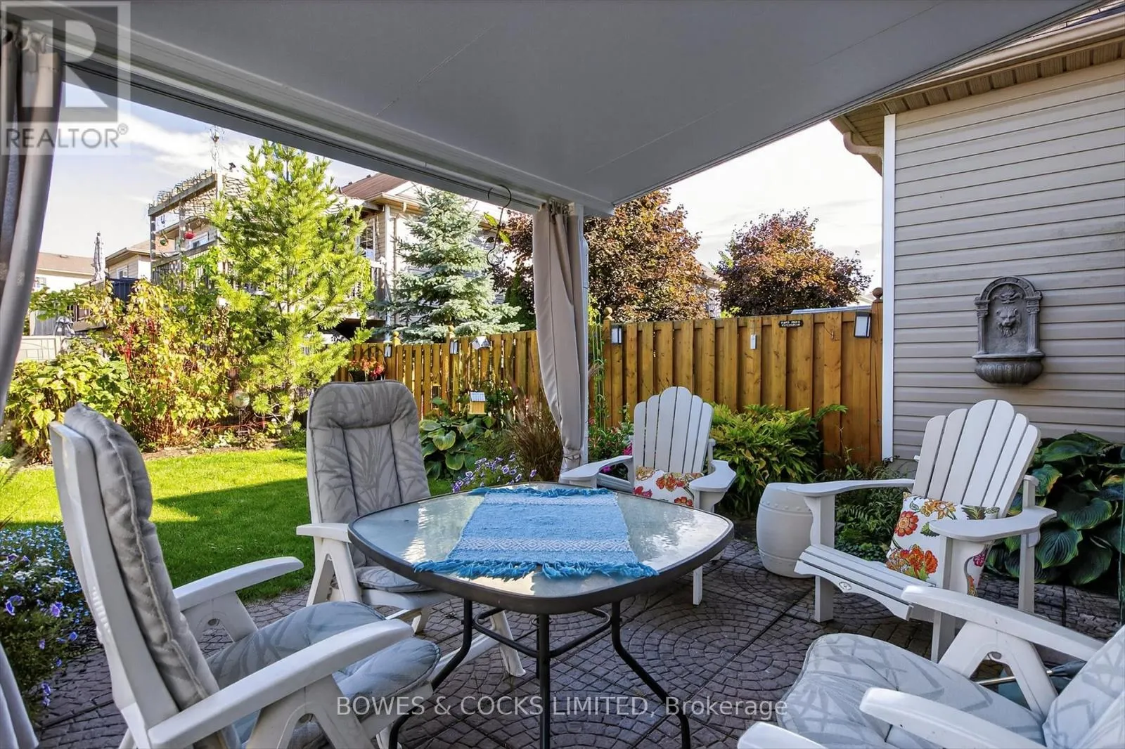 771 TULLY CRESCENT