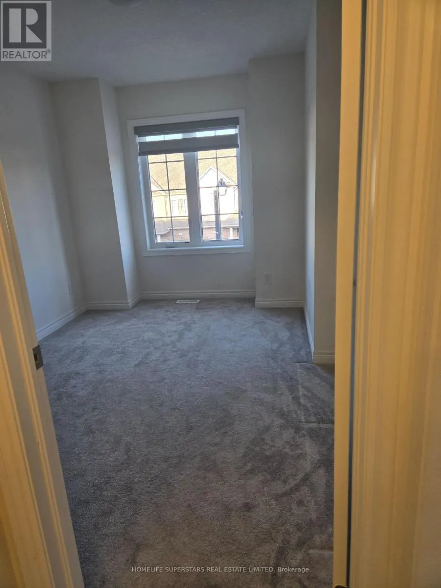 28 ROYWOOD STREET