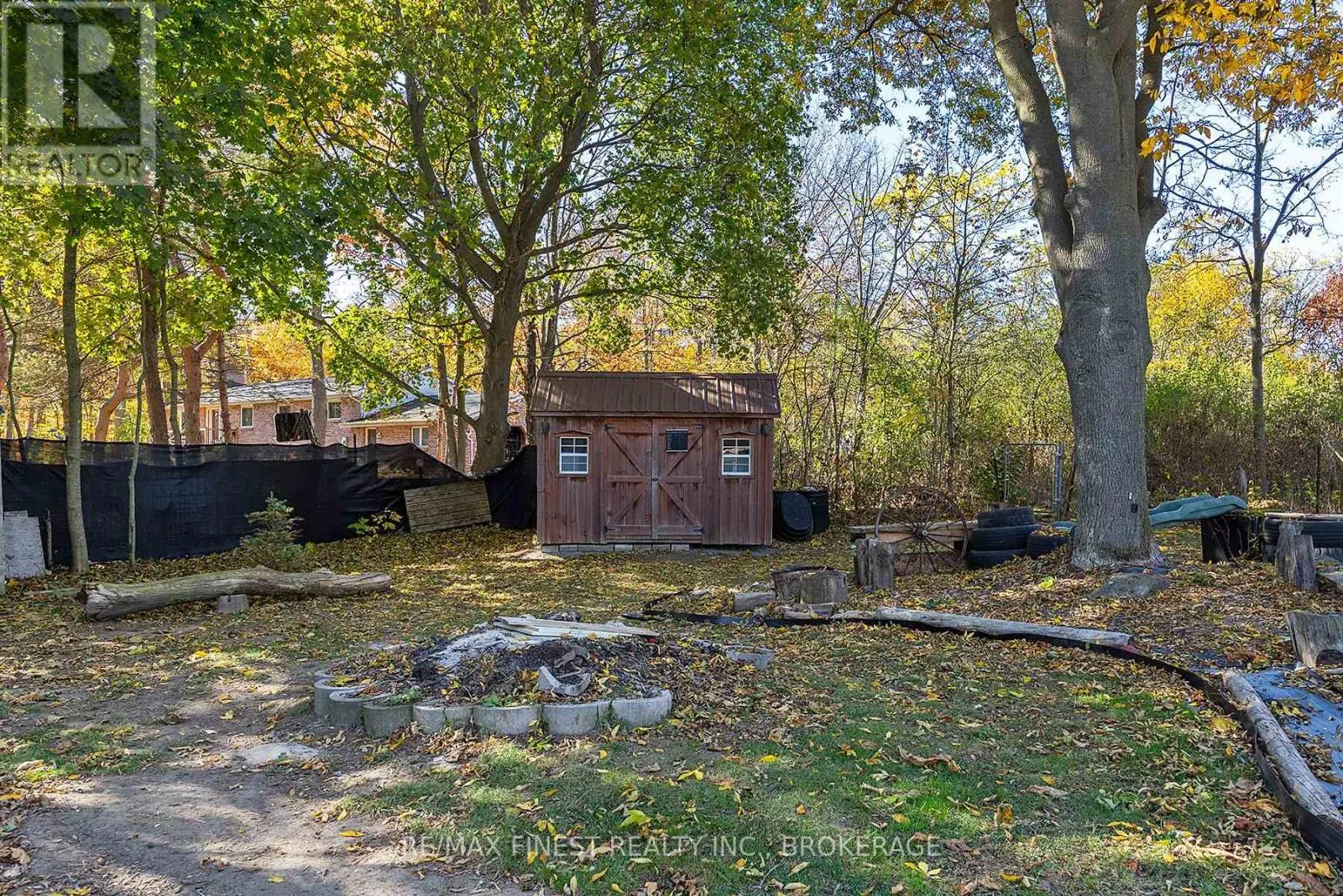 2313 SYDENHAM ROAD